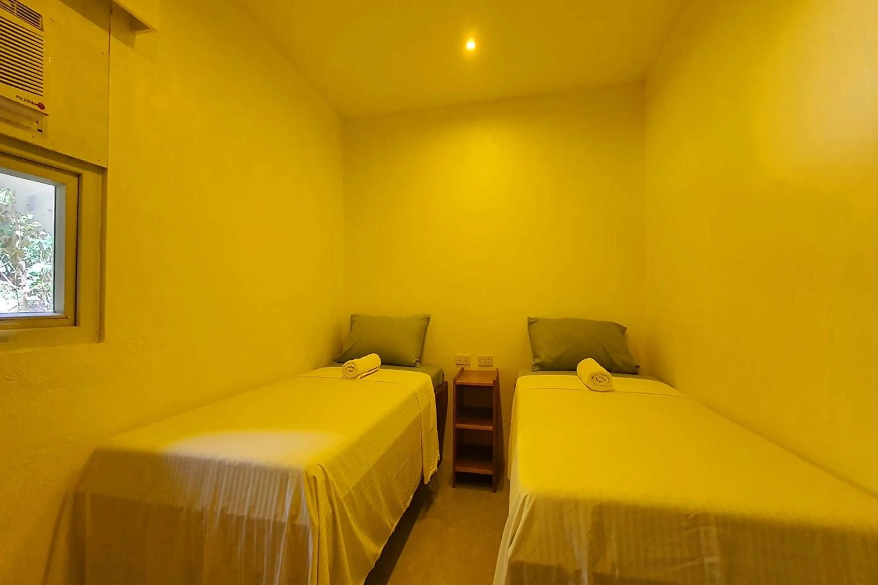 Bedroom, Bed in Pili Beach Resort Agmanic