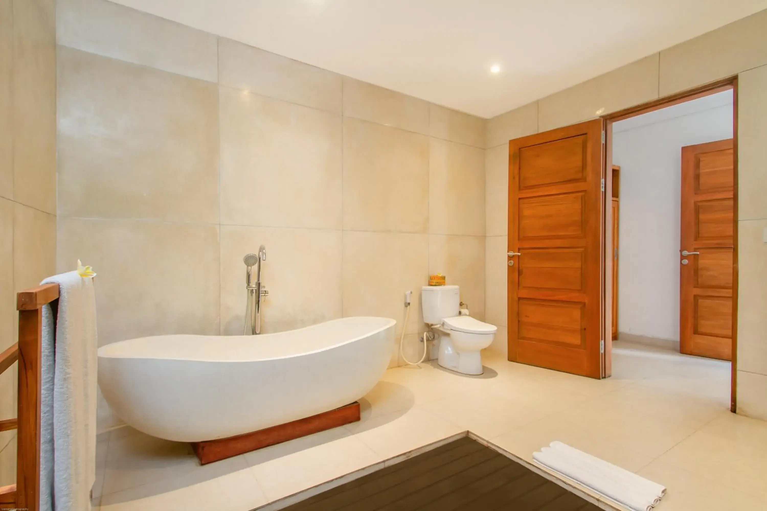 Toilet in de Metra Villa Ubud by GenuineHost Toilet in de Metra Villa Ubud by GenuineHost