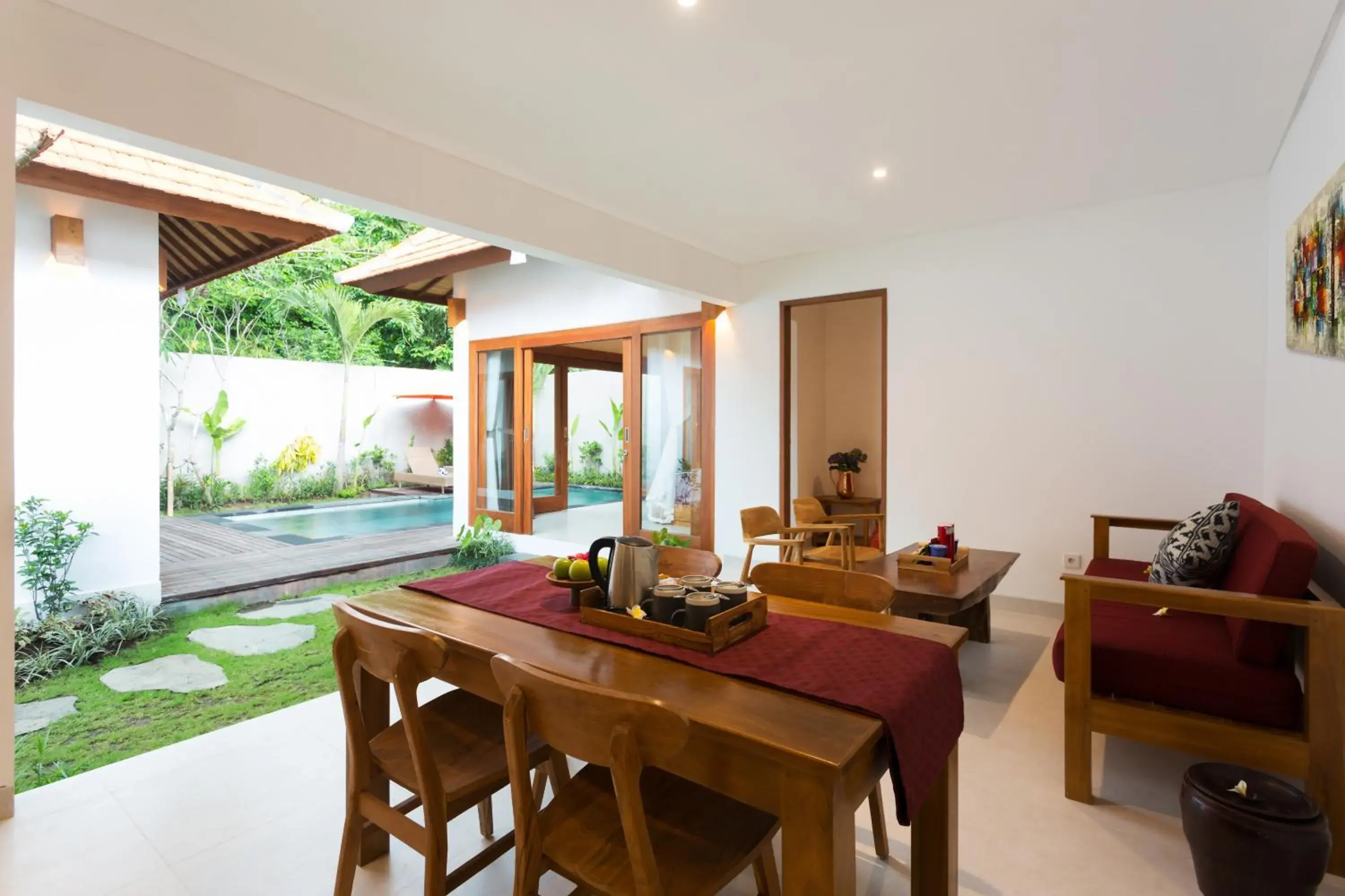 Dining area in de Metra Villa Ubud by GenuineHost Dining area in de Metra Villa Ubud by GenuineHost
