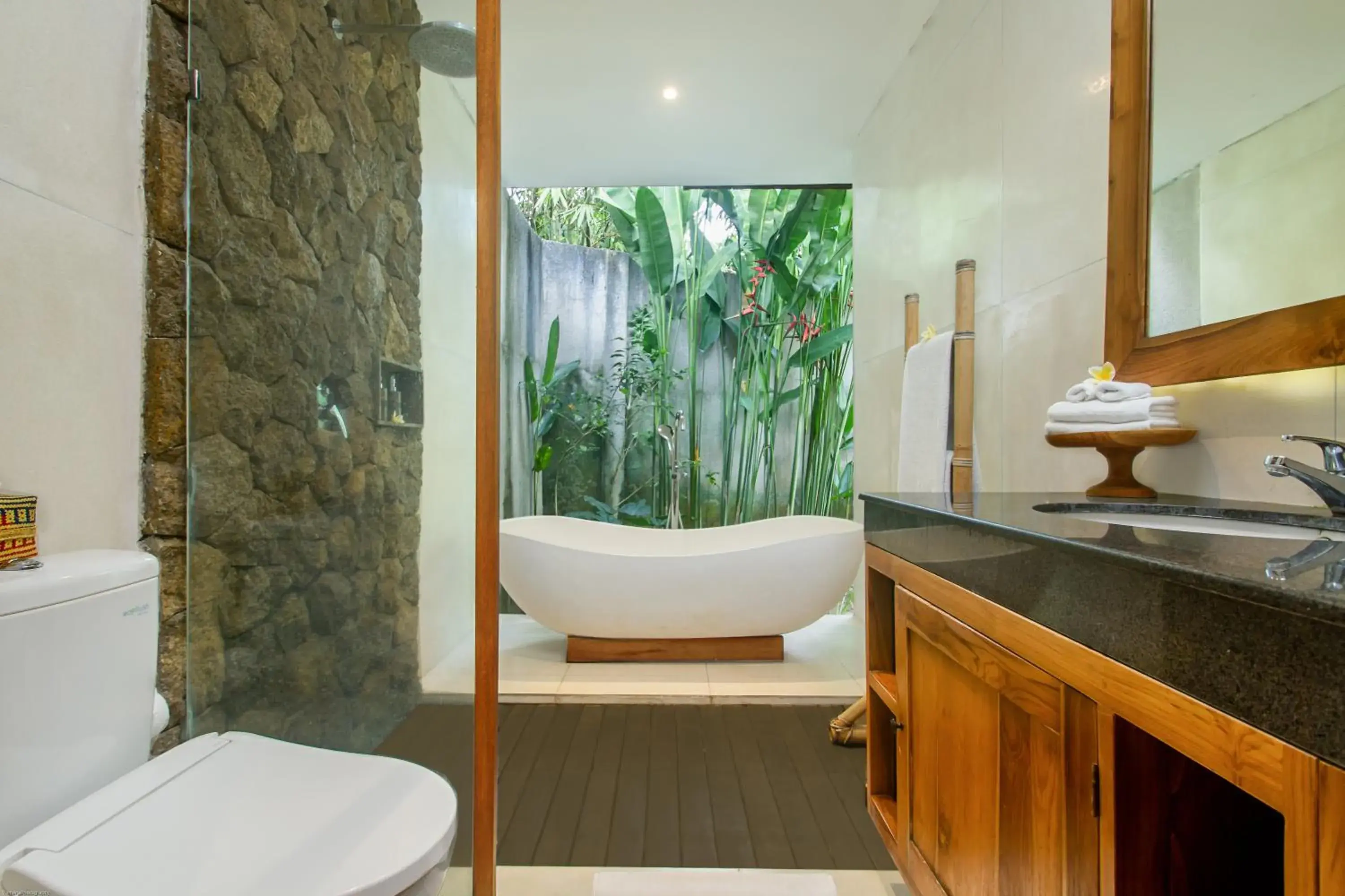 Bathroom in de Metra Villa Ubud by GenuineHost Bathroom in de Metra Villa Ubud by GenuineHost