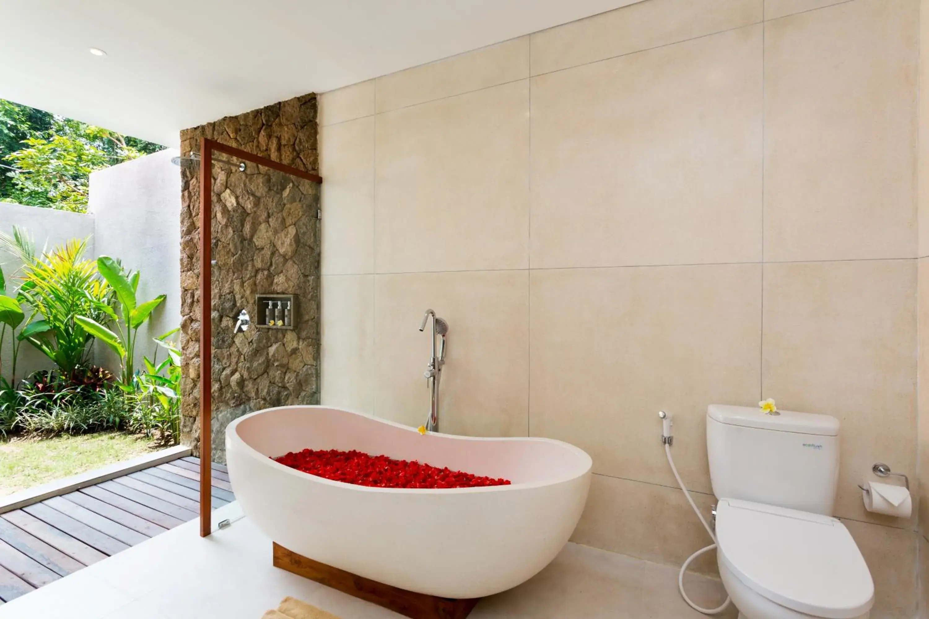 Bathroom in de Metra Villa Ubud by GenuineHost Bathroom in de Metra Villa Ubud by GenuineHost