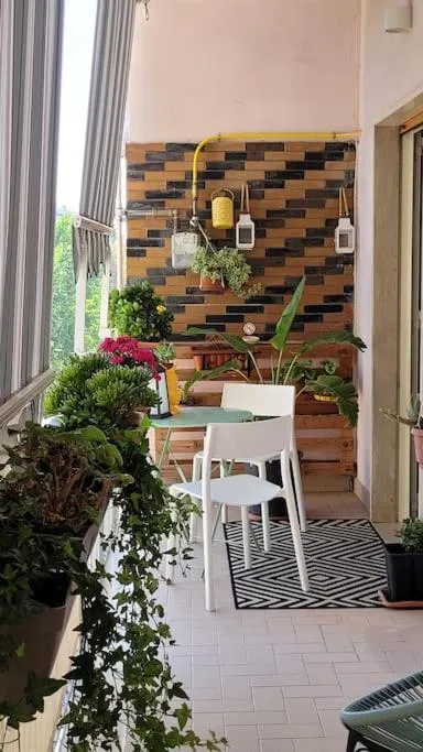 Balcony/Terrace in Tufo Giallo Rooms