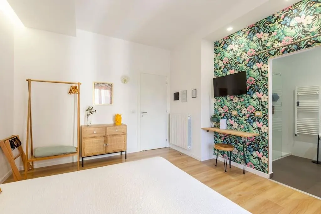 Bed in Tufo Giallo Rooms