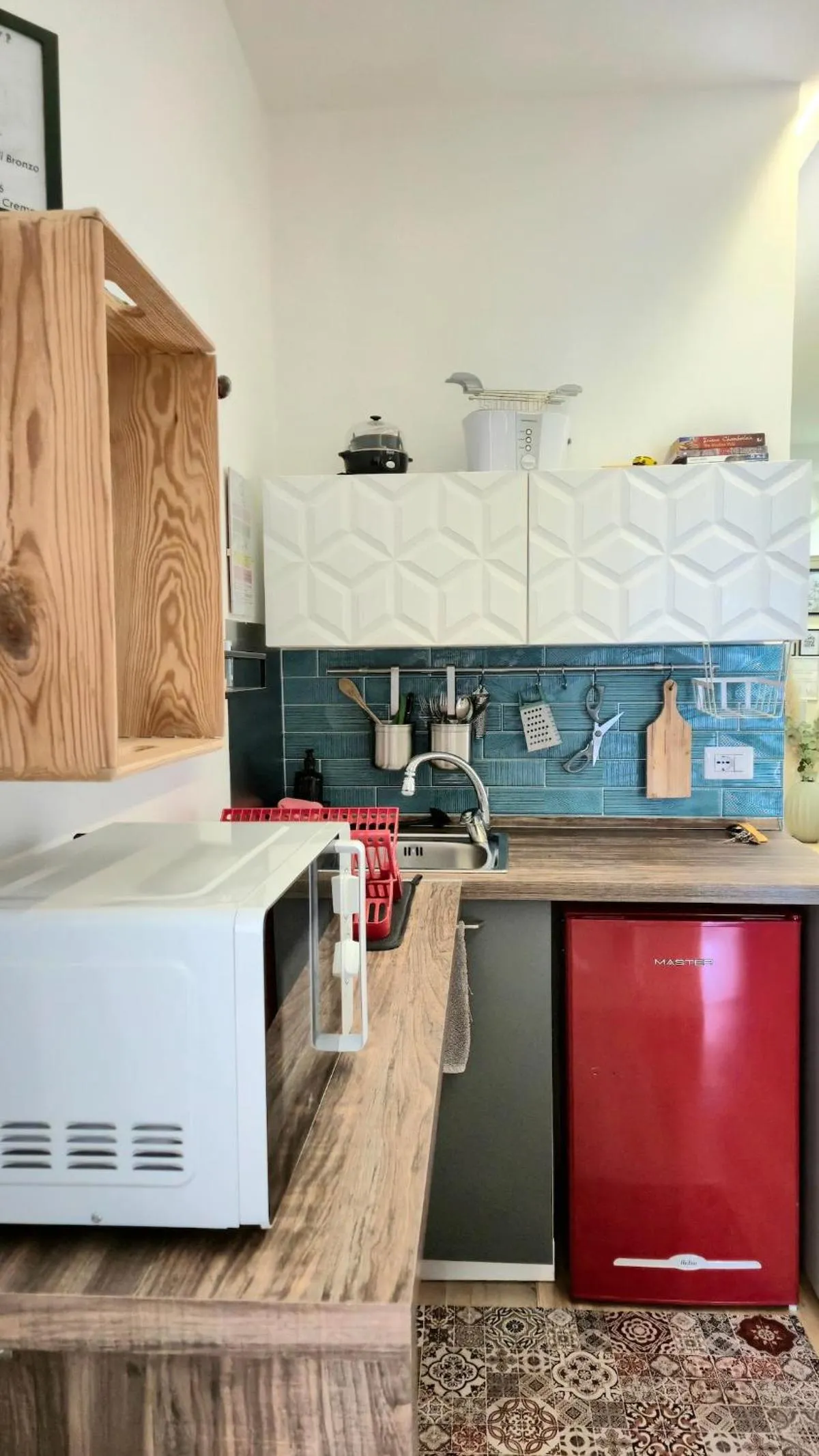 Kitchen or kitchenette in Tufo Giallo Rooms