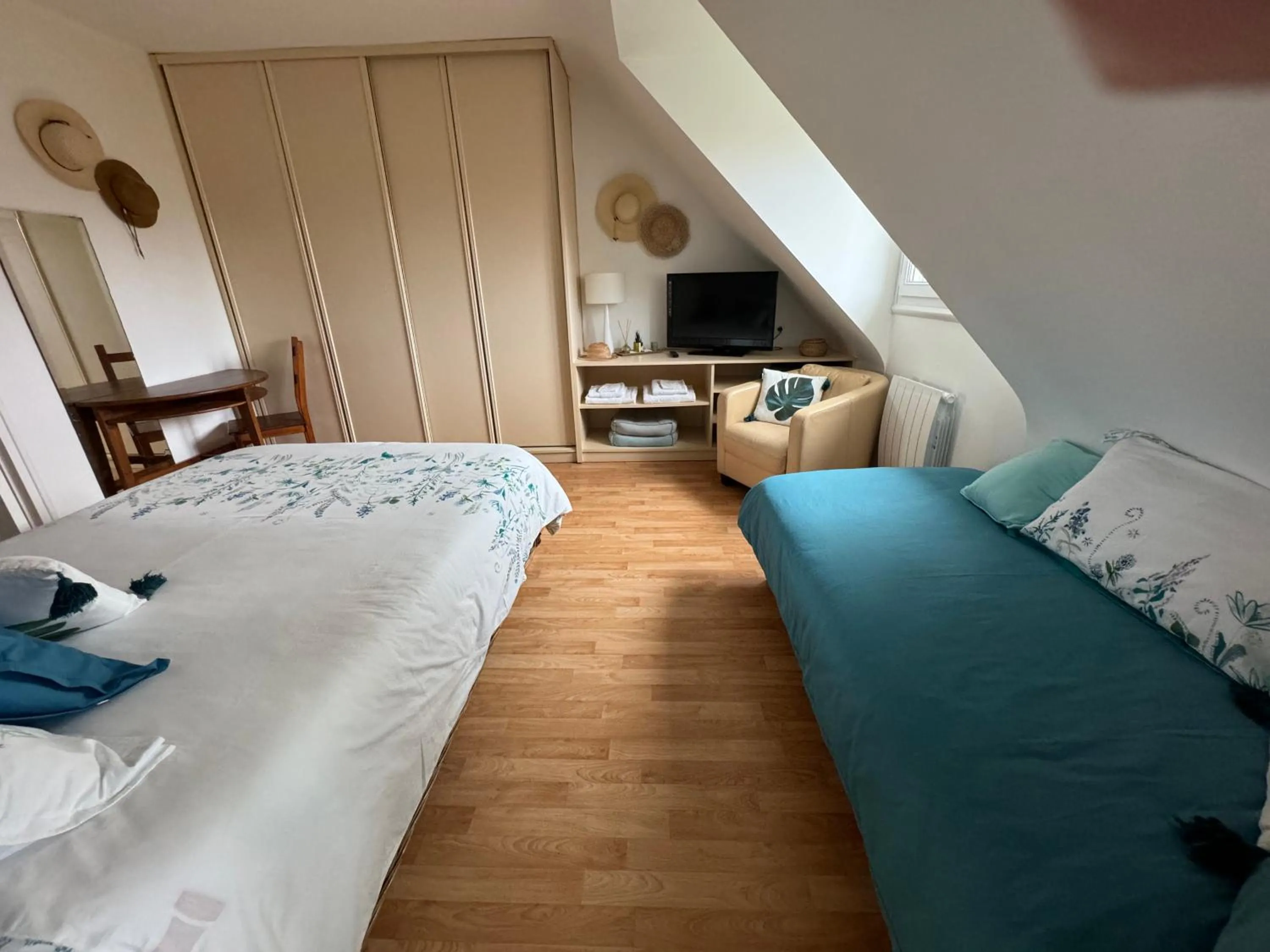 Bedroom, Bed in Aux portes de Pornichet, Chambres d'hôtes Ty'Sacha