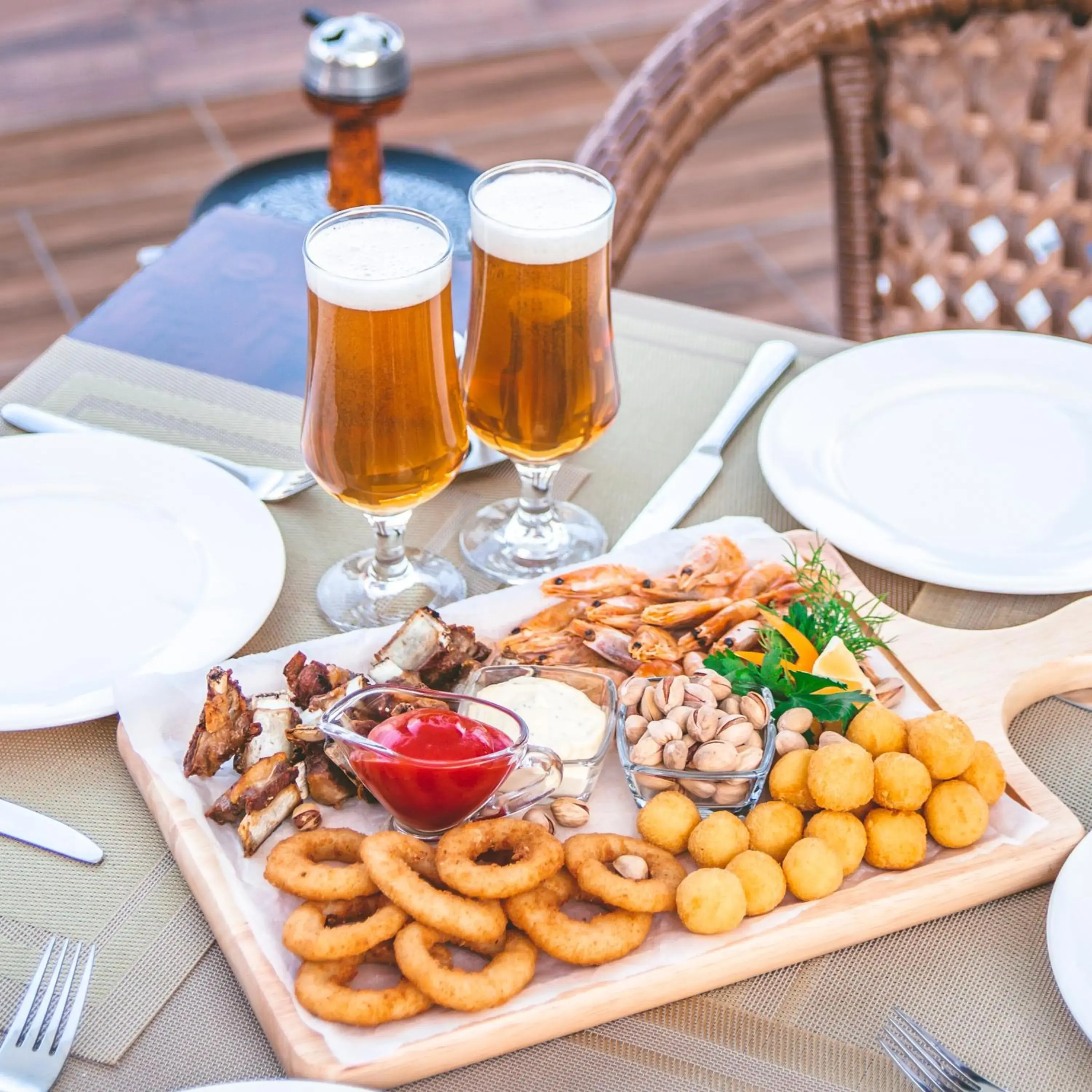 Restaurant/places to eat in Gabrielle International Hotel Restaurant/places to eat in Gabrielle International Hotel