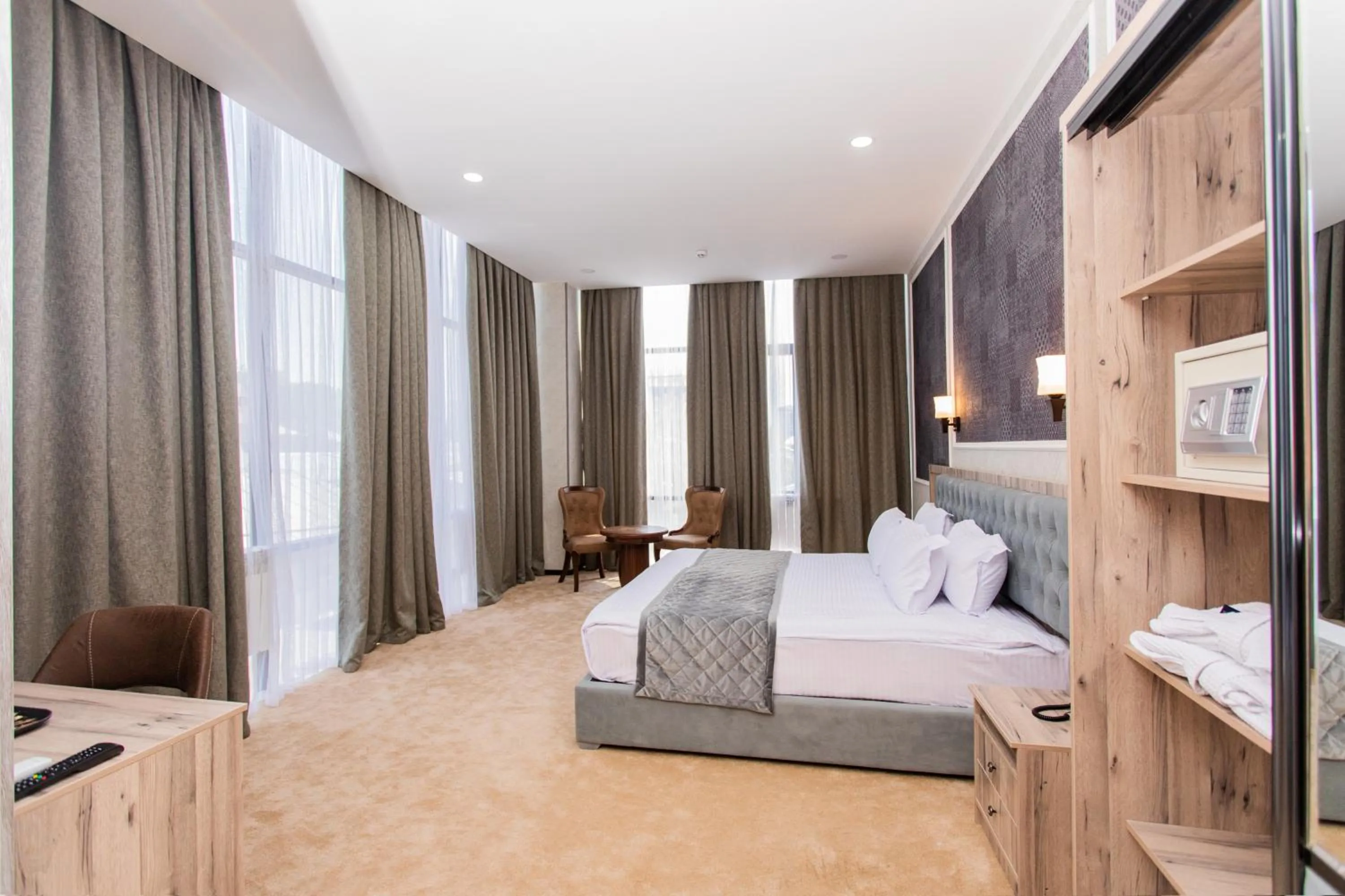 Photo of the whole room, Bed in Gabrielle International Hotel