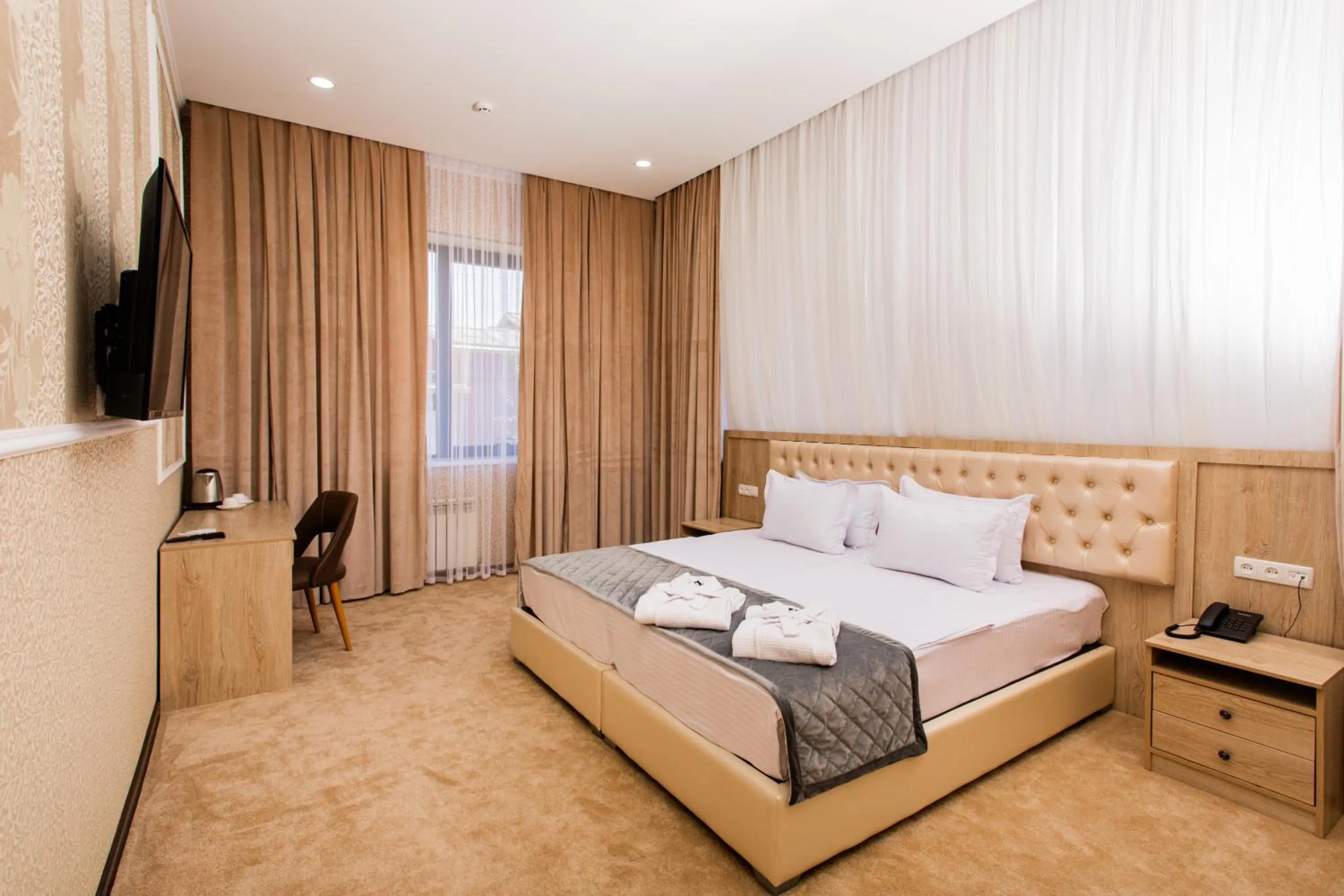 Photo of the whole room, Bed in Gabrielle International Hotel