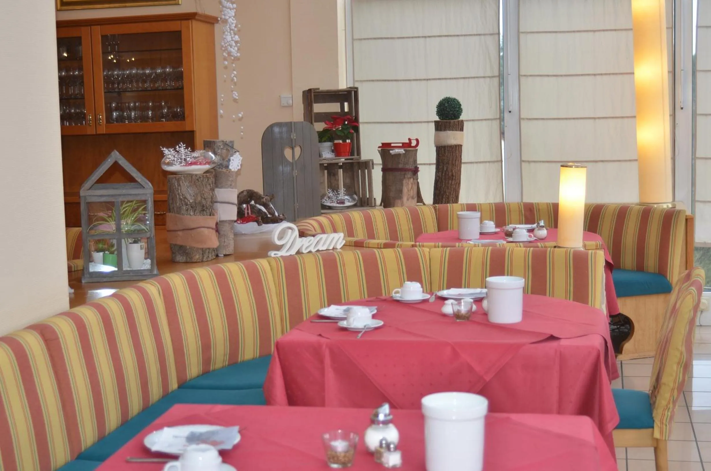 Restaurant/places to eat in Eppelborner Hof