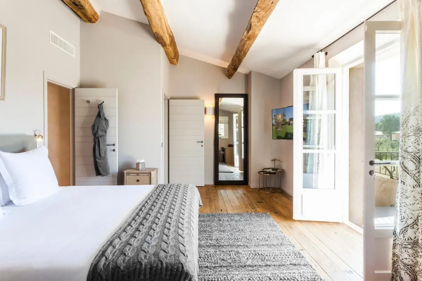 Junior Suite with Balcony in Domaine Les Mésanges Junior Suite with Balcony in Domaine Les Mésanges