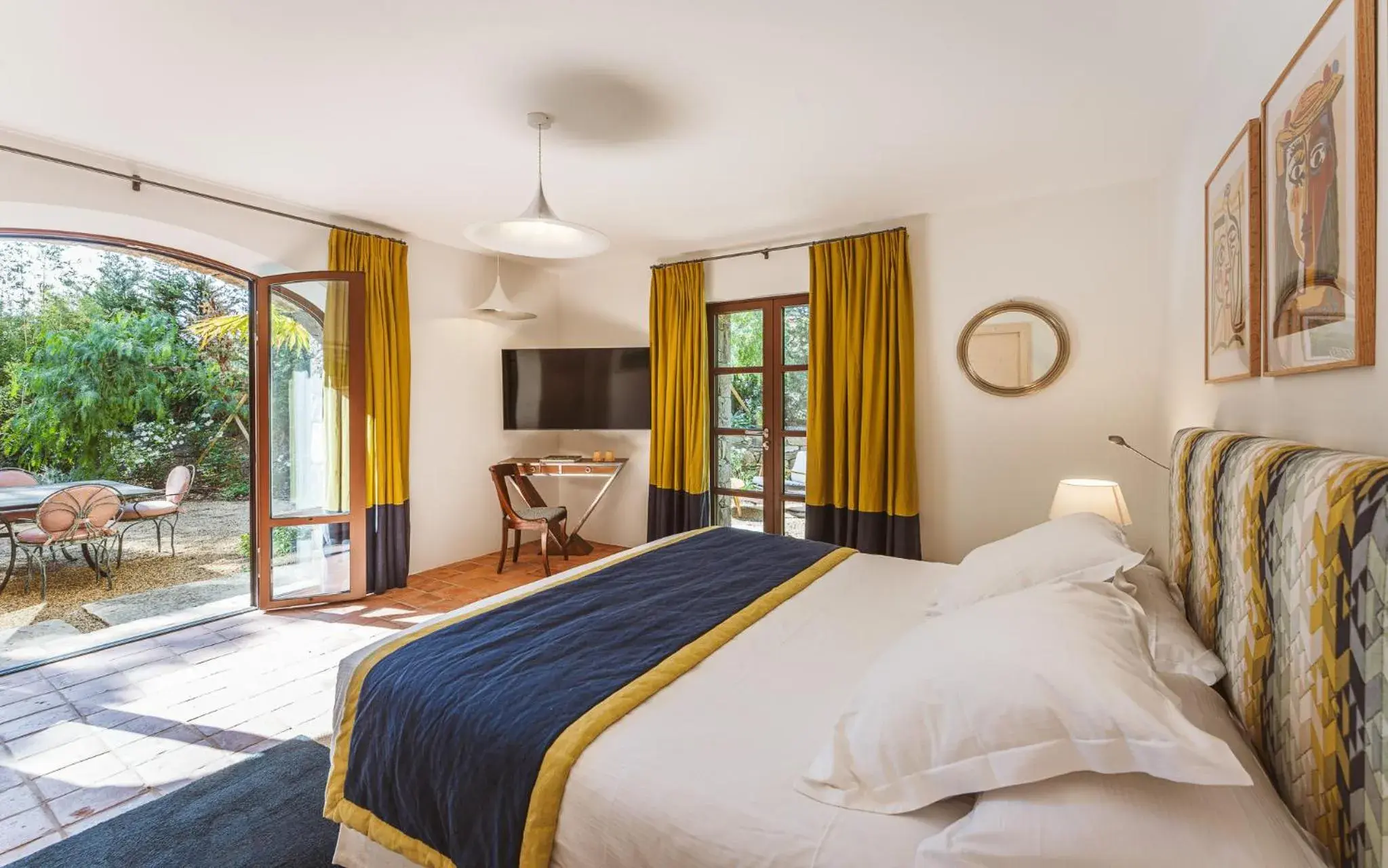 Double Room with Terrace in Domaine Les Mésanges Double Room with Terrace in Domaine Les Mésanges