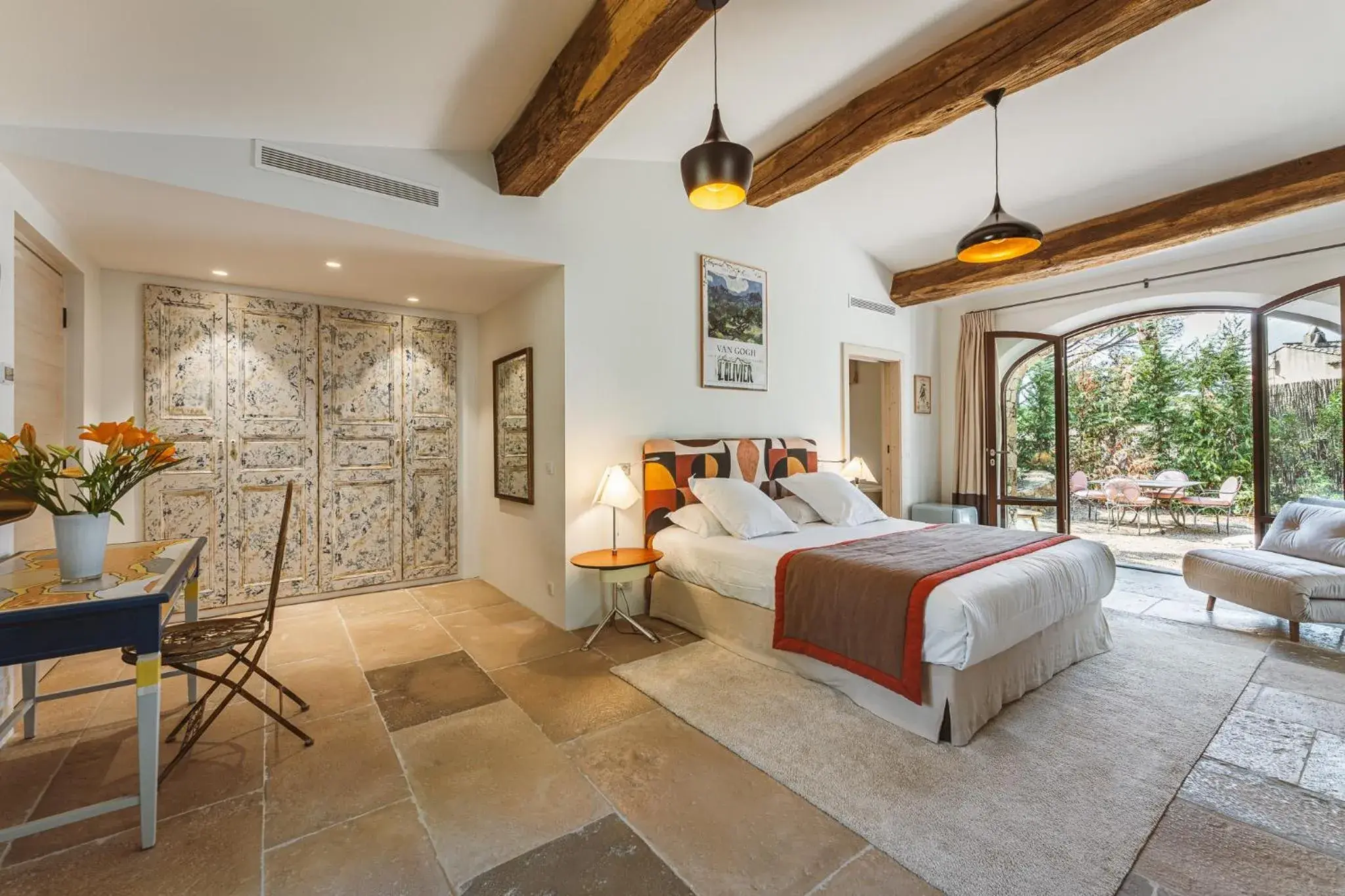 Superior King Room in Domaine Les Mésanges Superior King Room in Domaine Les Mésanges