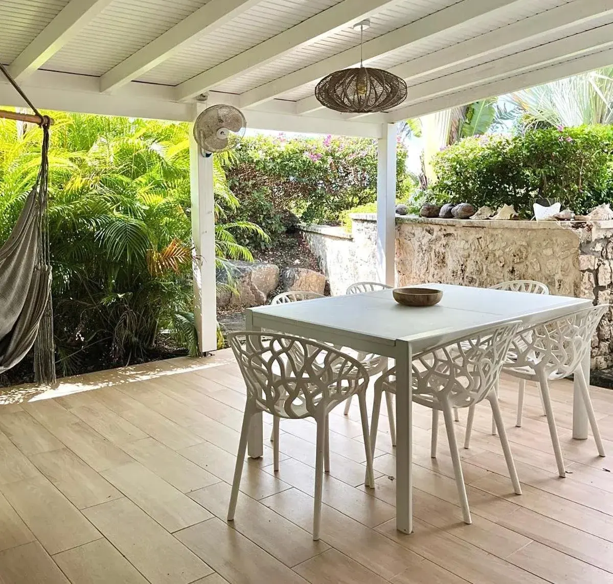 Two-Bedroom Apartment with Terrace in Domaine Saint-François Two-Bedroom Apartment with Terrace in Domaine Saint-François