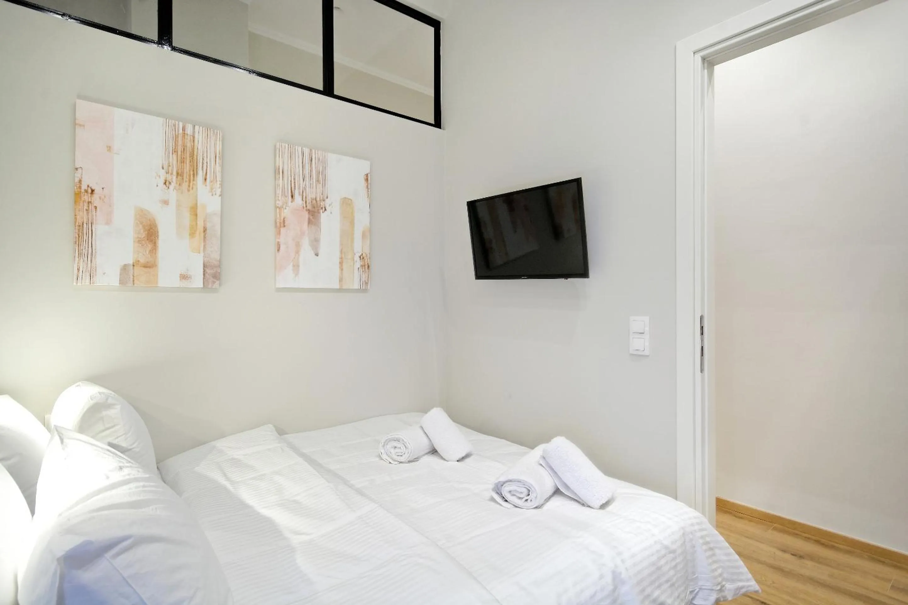 Bed in The Flirty Athens apartment