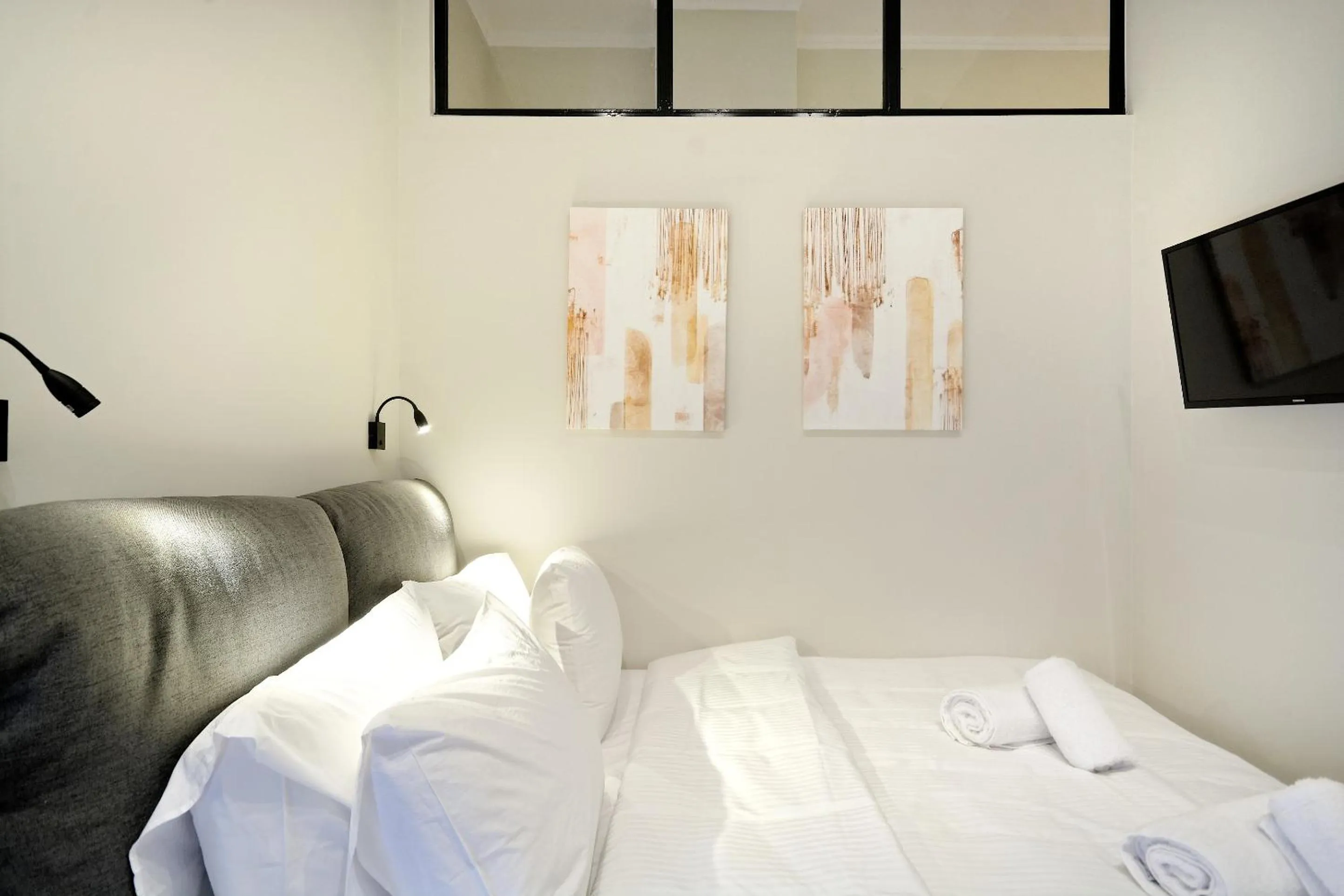 Bed in The Flirty Athens apartment