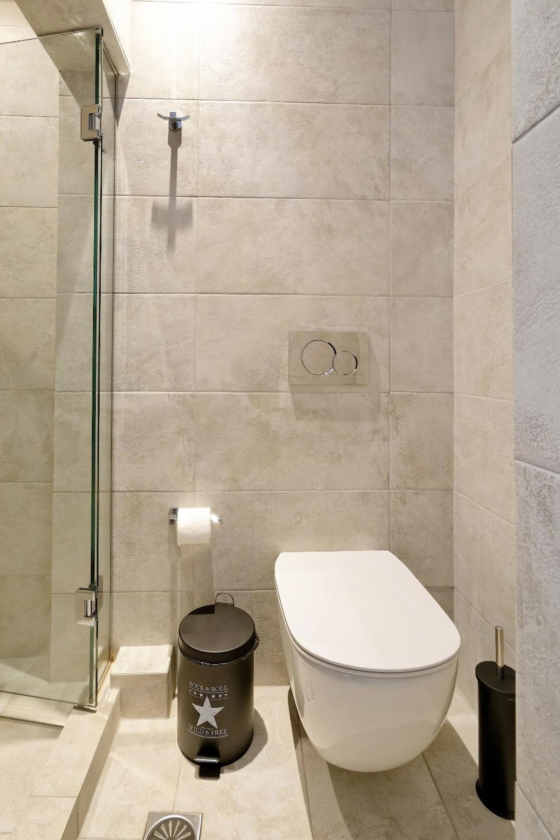 Shower in The Flirty Athens apartment