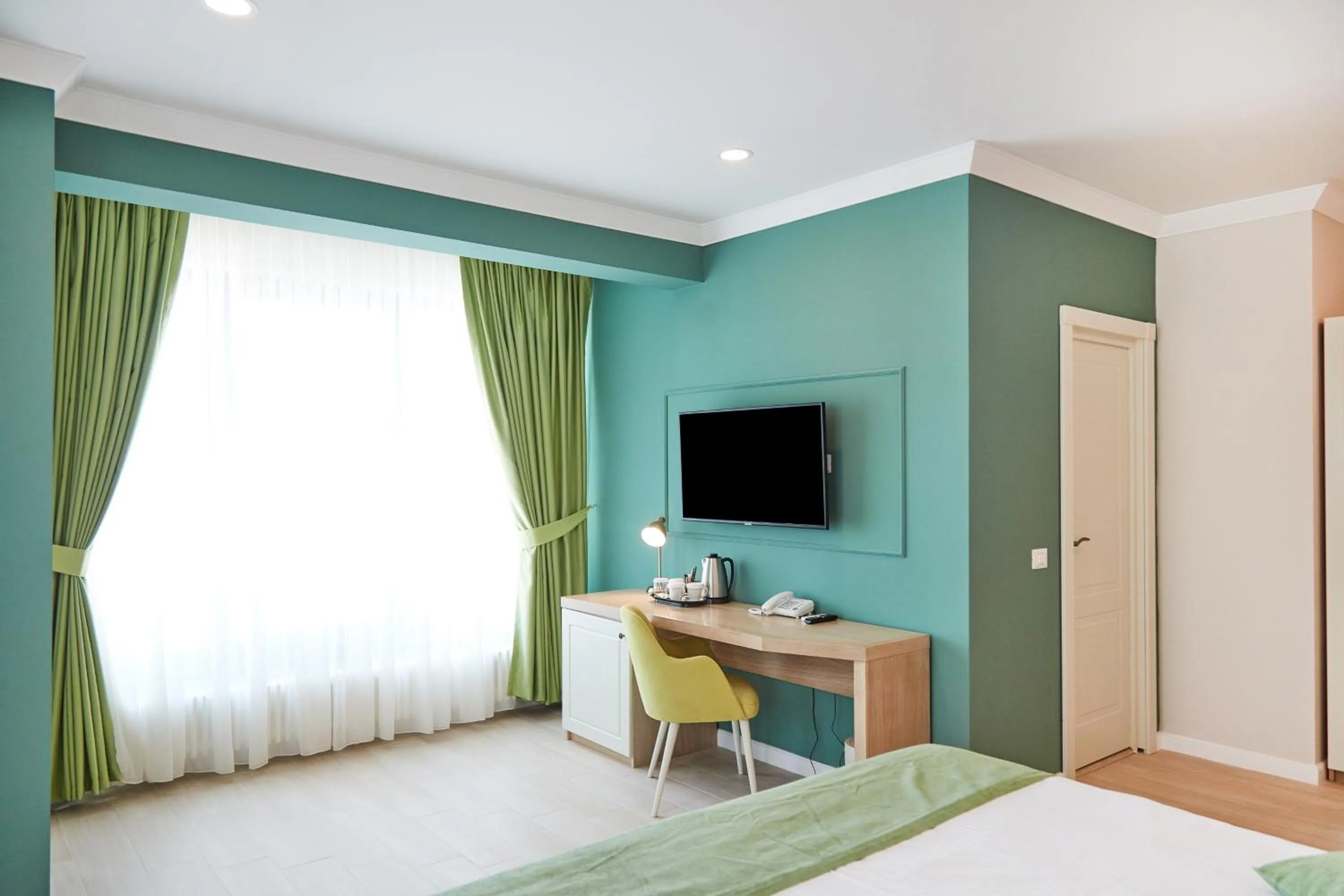 TV and multimedia, Bed in Hotel Azaleea Mamaia Nord
