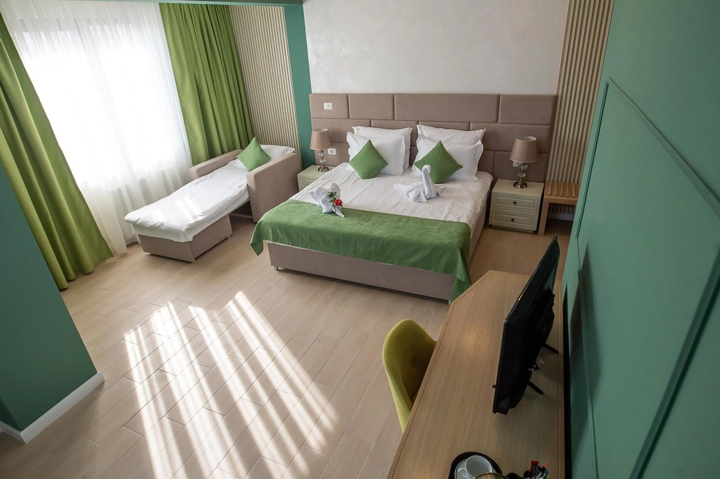 Photo of the whole room, Bed in Hotel Azaleea Mamaia Nord