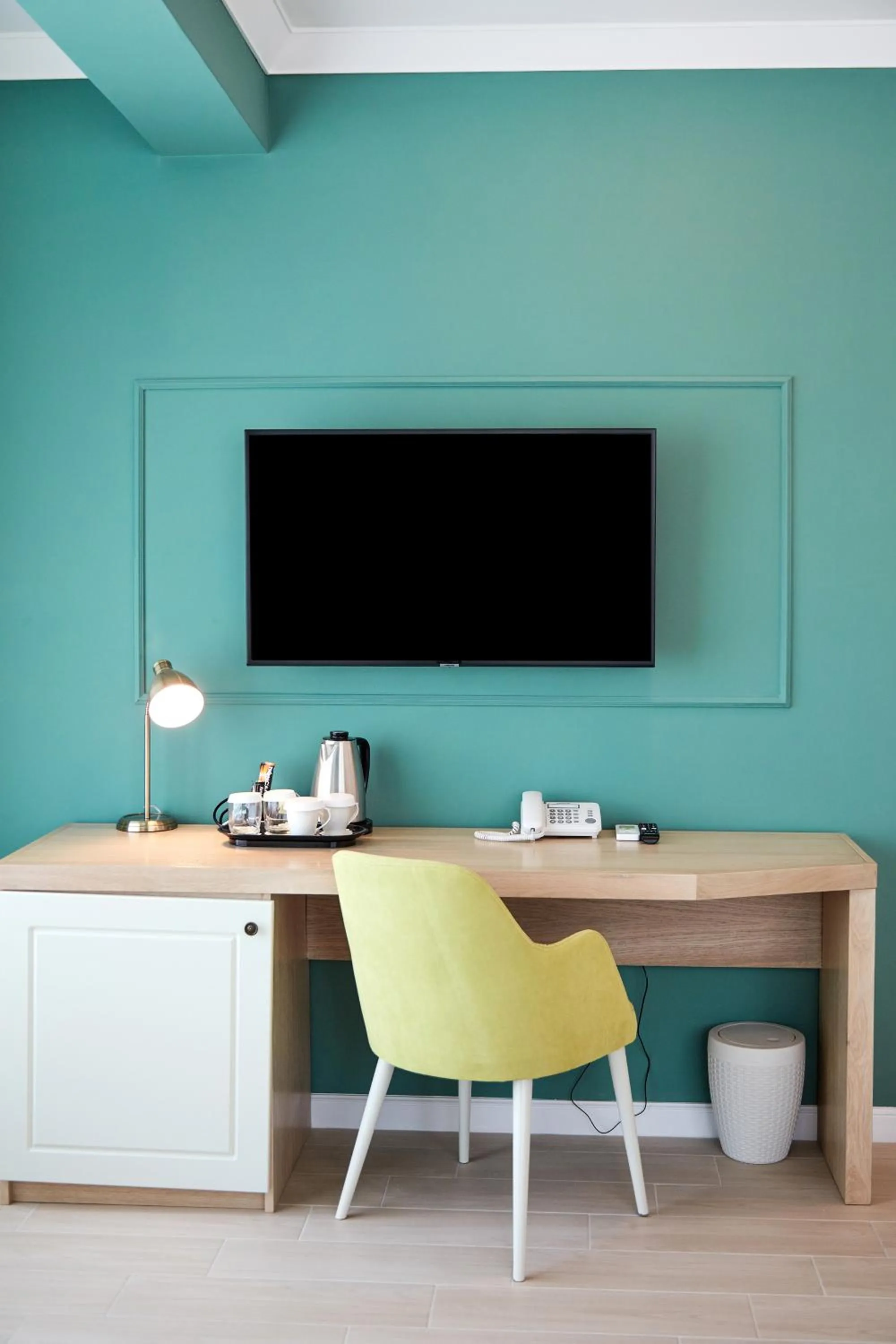 TV and multimedia in Hotel Azaleea Mamaia Nord