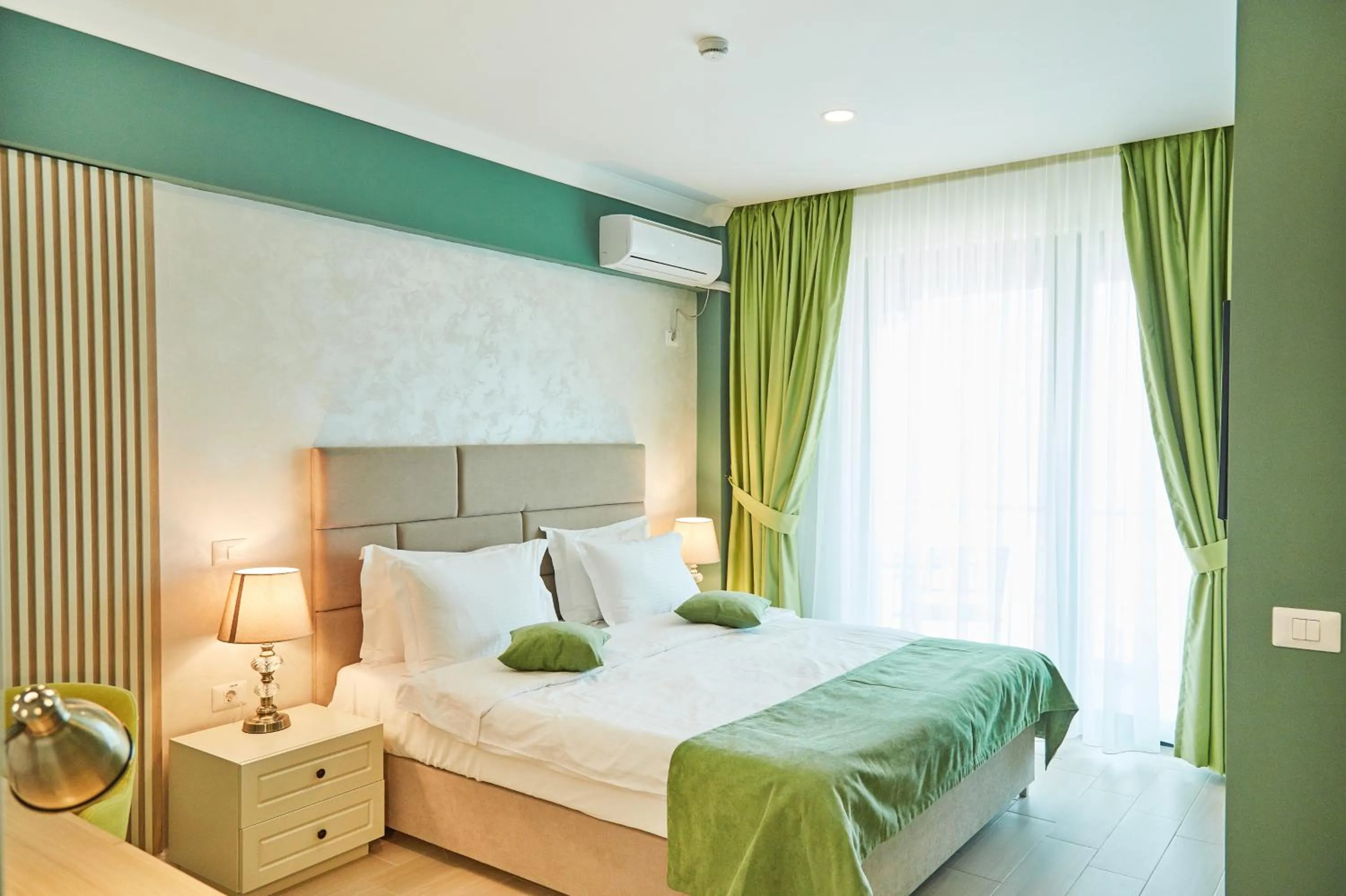 Bed in Hotel Azaleea Mamaia Nord