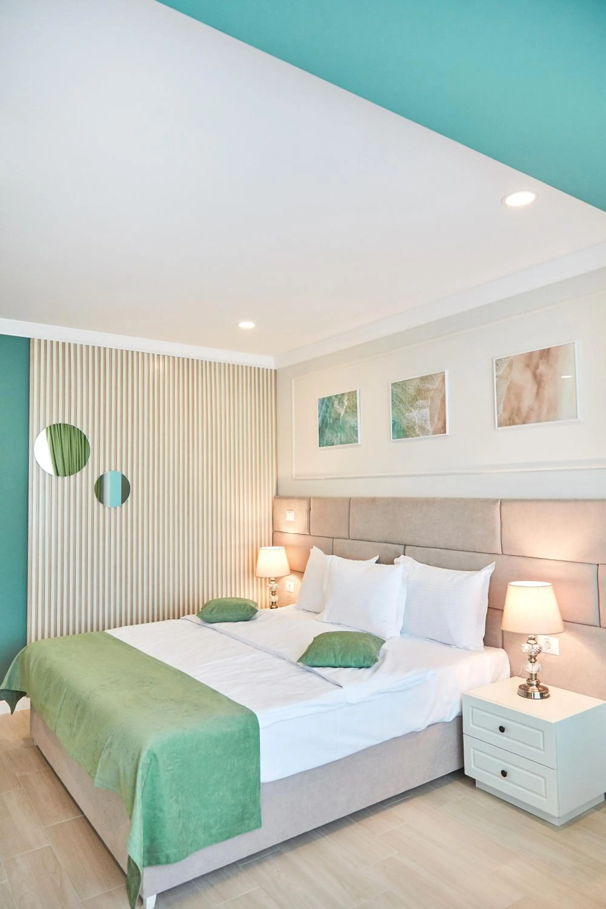 Bed in Hotel Azaleea Mamaia Nord