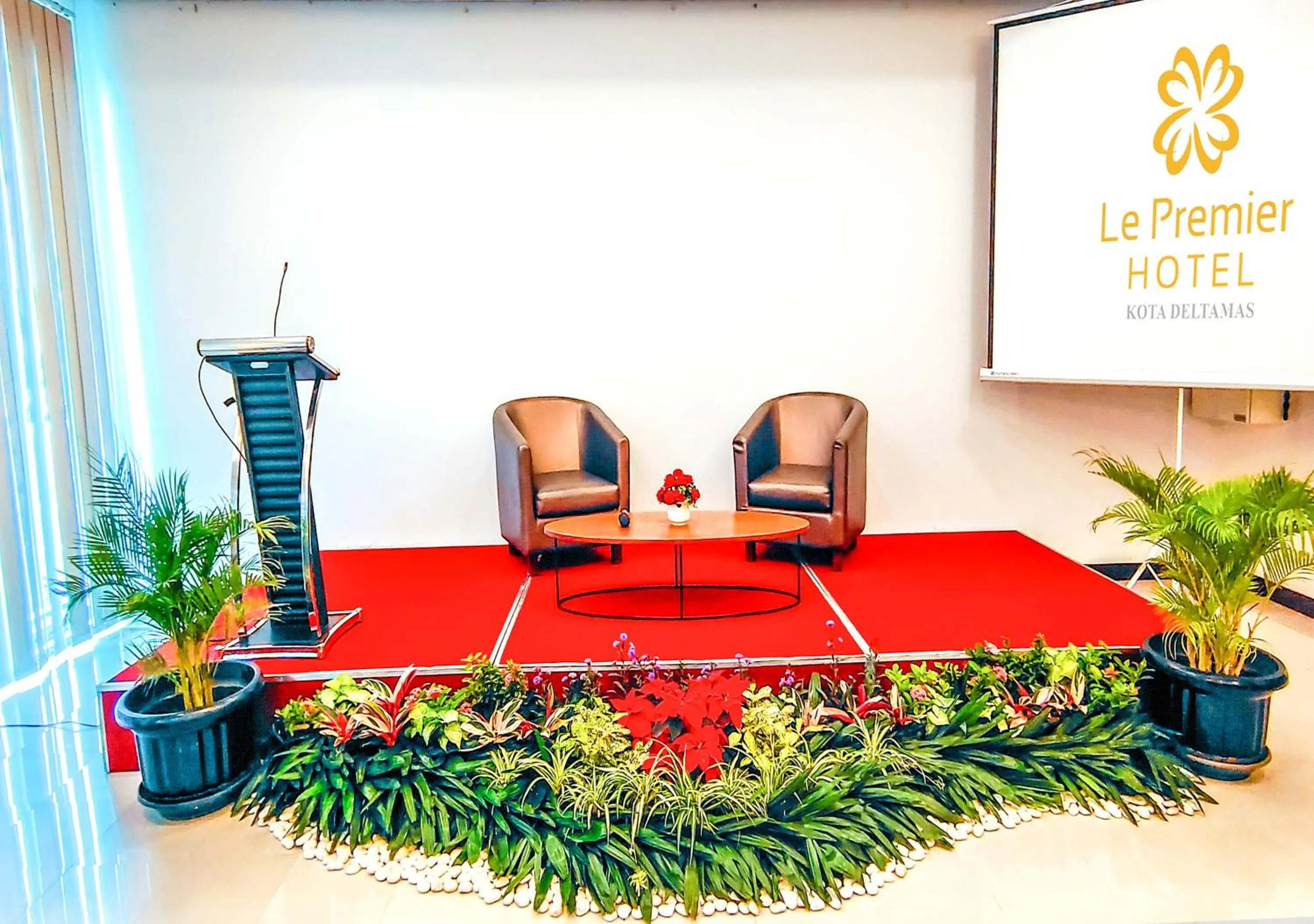 Meeting/conference room in Le Premier Hotel Deltamas