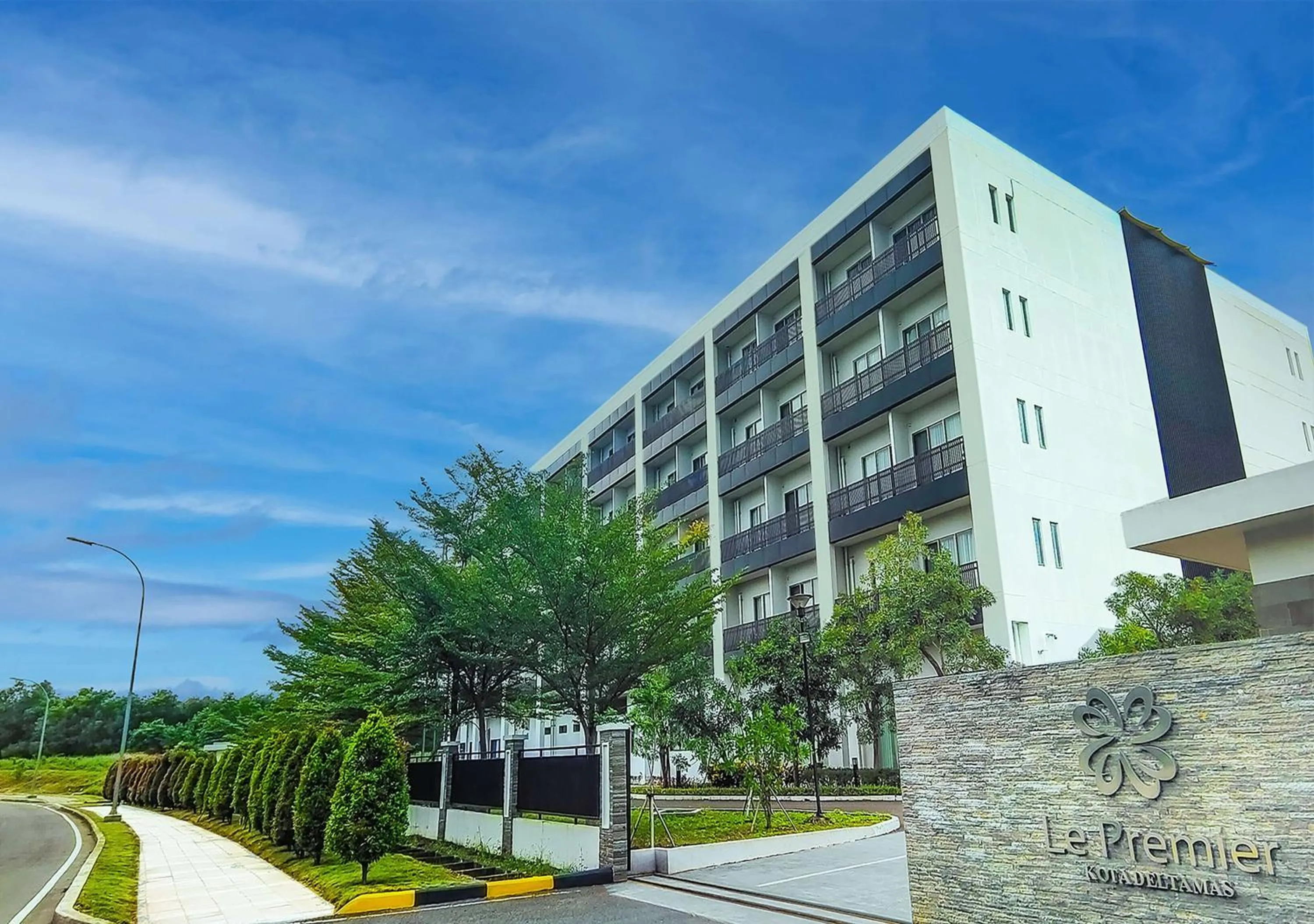 Property building in Le Premier Hotel Deltamas