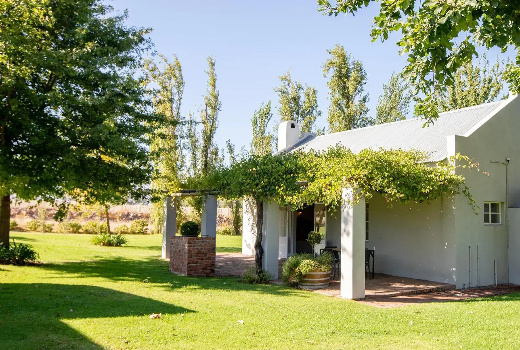 Family Double Room in Saronsberg Vineyard Cottages Family Double Room in Saronsberg Vineyard Cottages