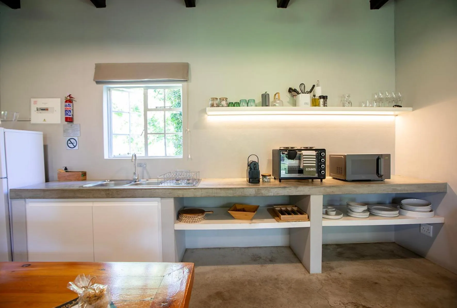 kitchen in Saronsberg Vineyard Cottages