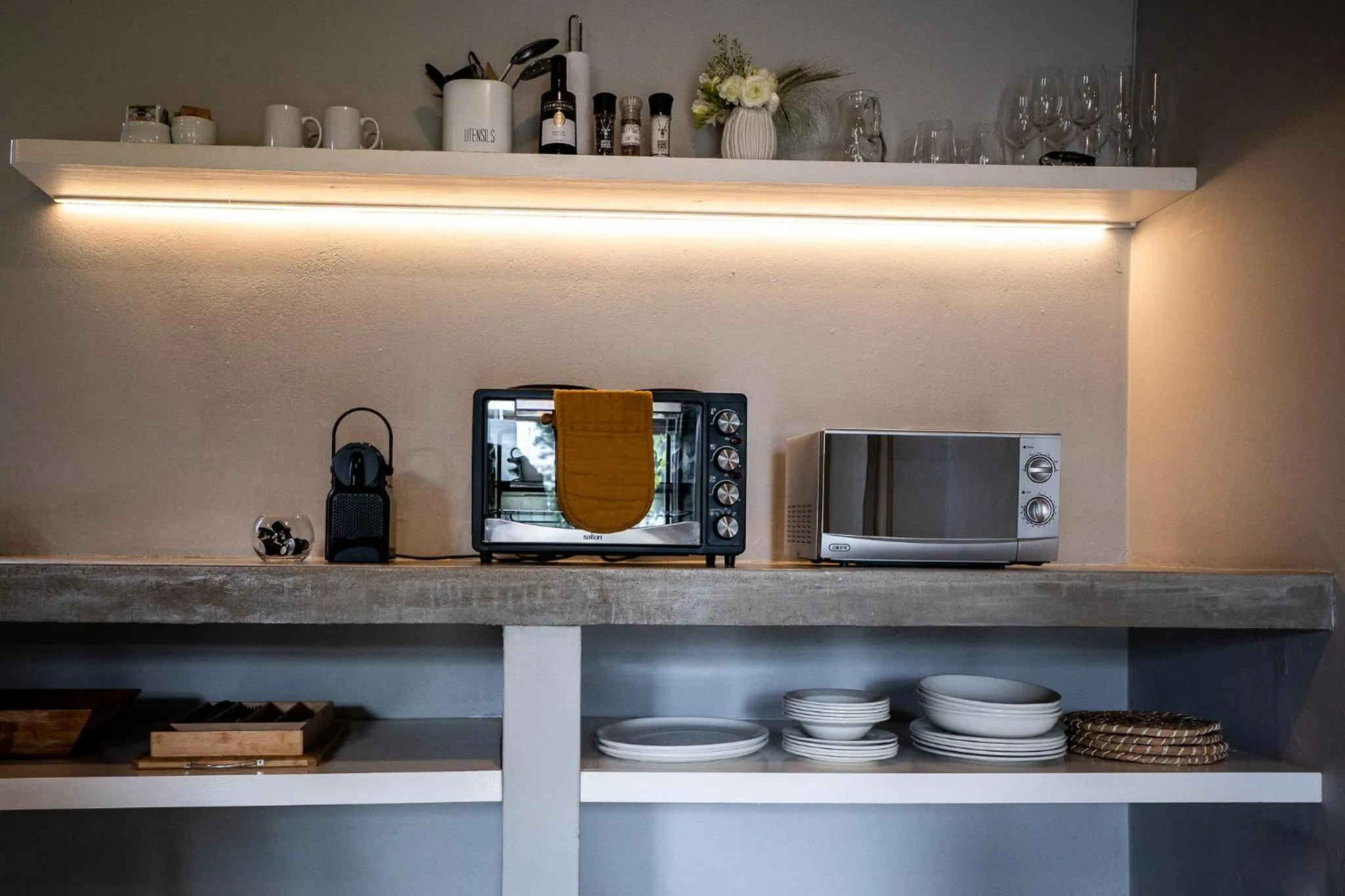 Coffee/tea facilities in Saronsberg Vineyard Cottages