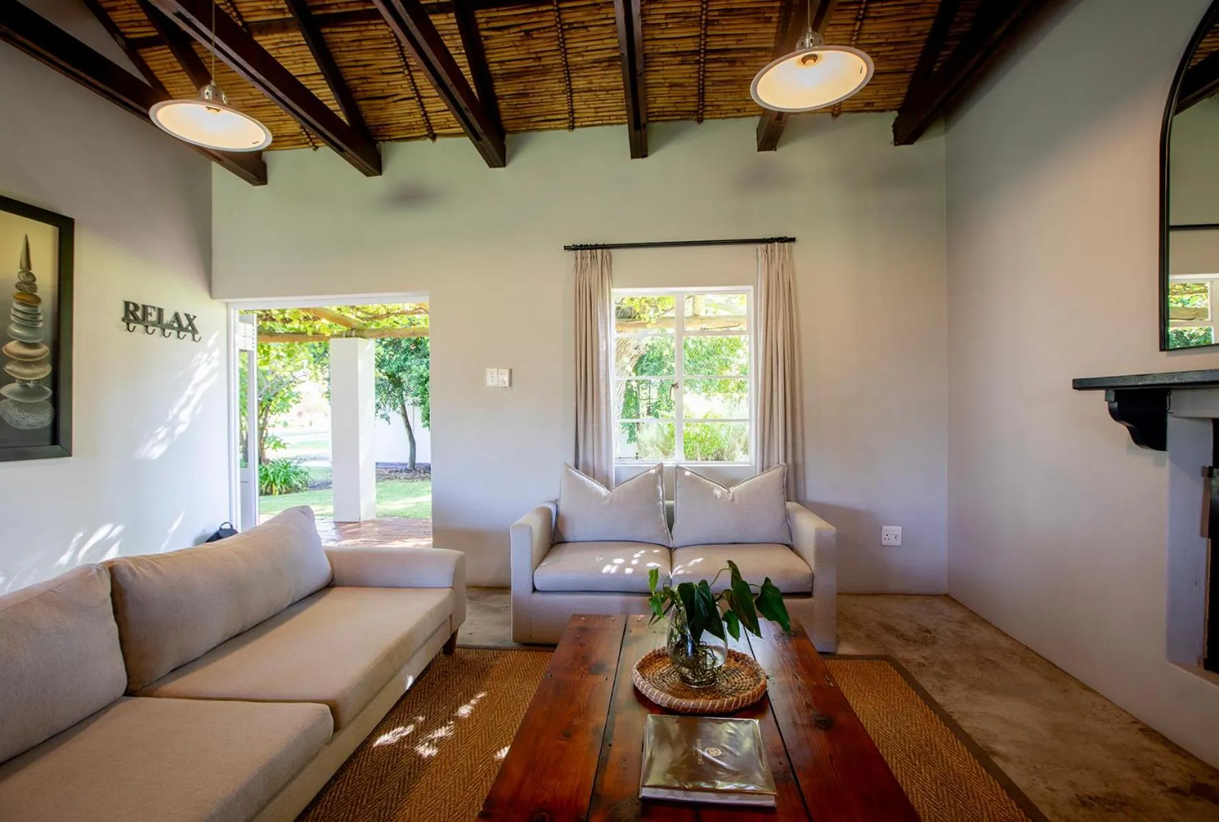 Living room in Saronsberg Vineyard Cottages