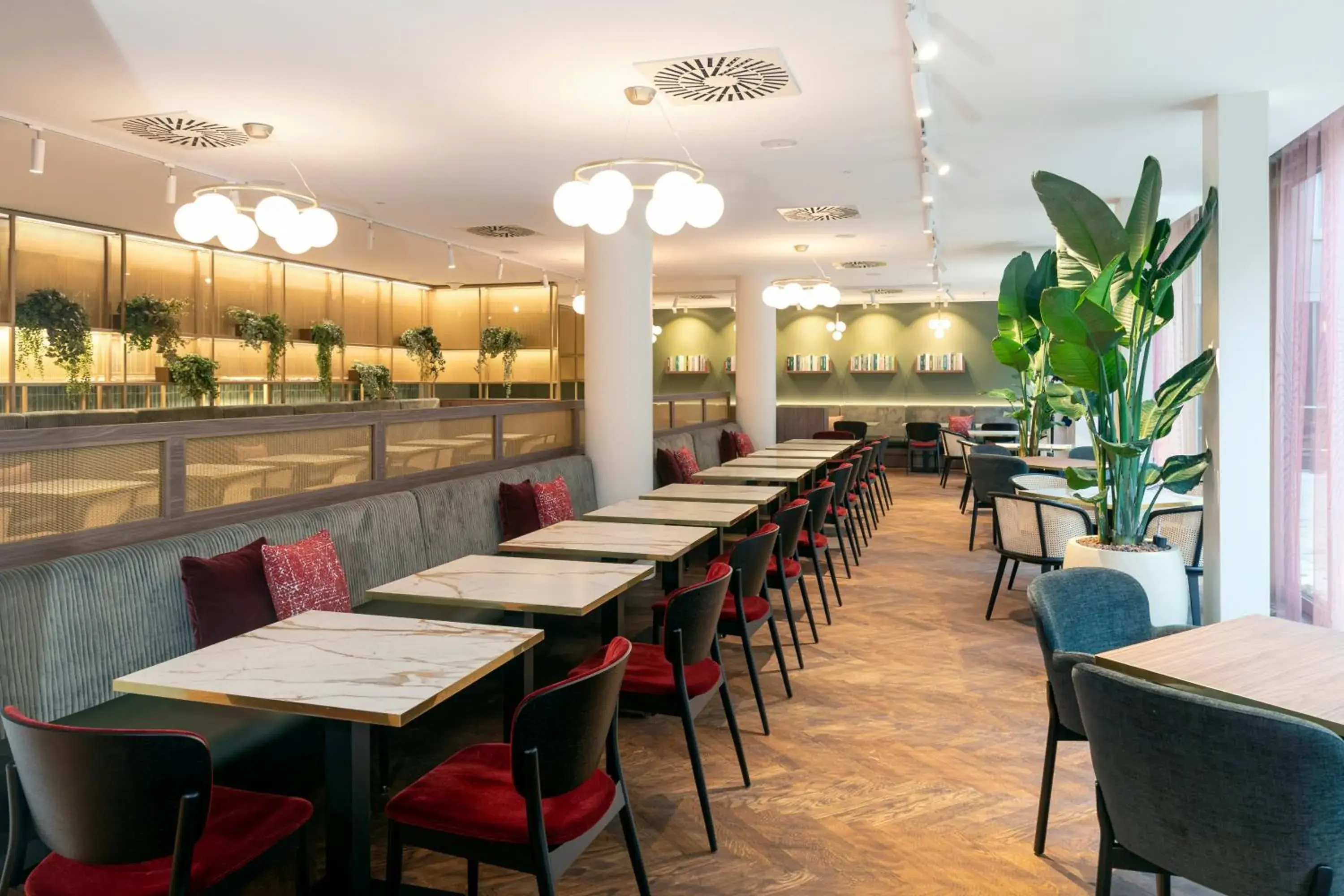 Restaurant/places to eat in MAXX by Steigenberger Vienna Restaurant/places to eat in MAXX by Steigenberger Vienna