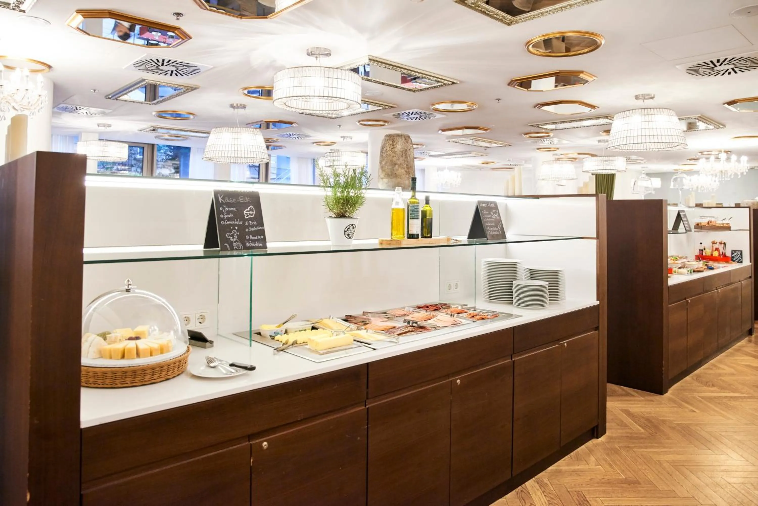 Restaurant/places to eat in MAXX by Steigenberger Vienna