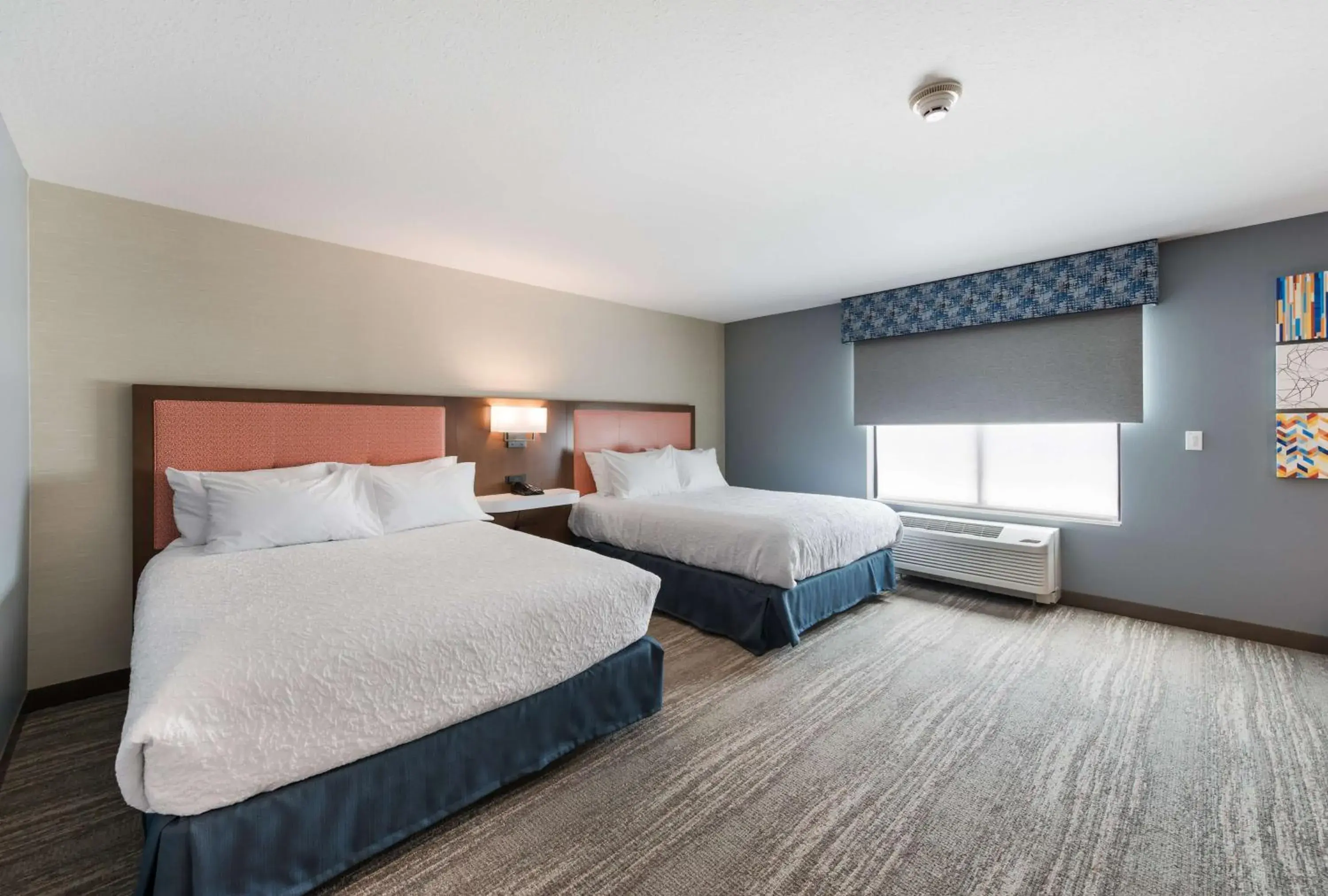 Bed in Hampton Inn Niles, Mi Bed in Hampton Inn Niles, Mi