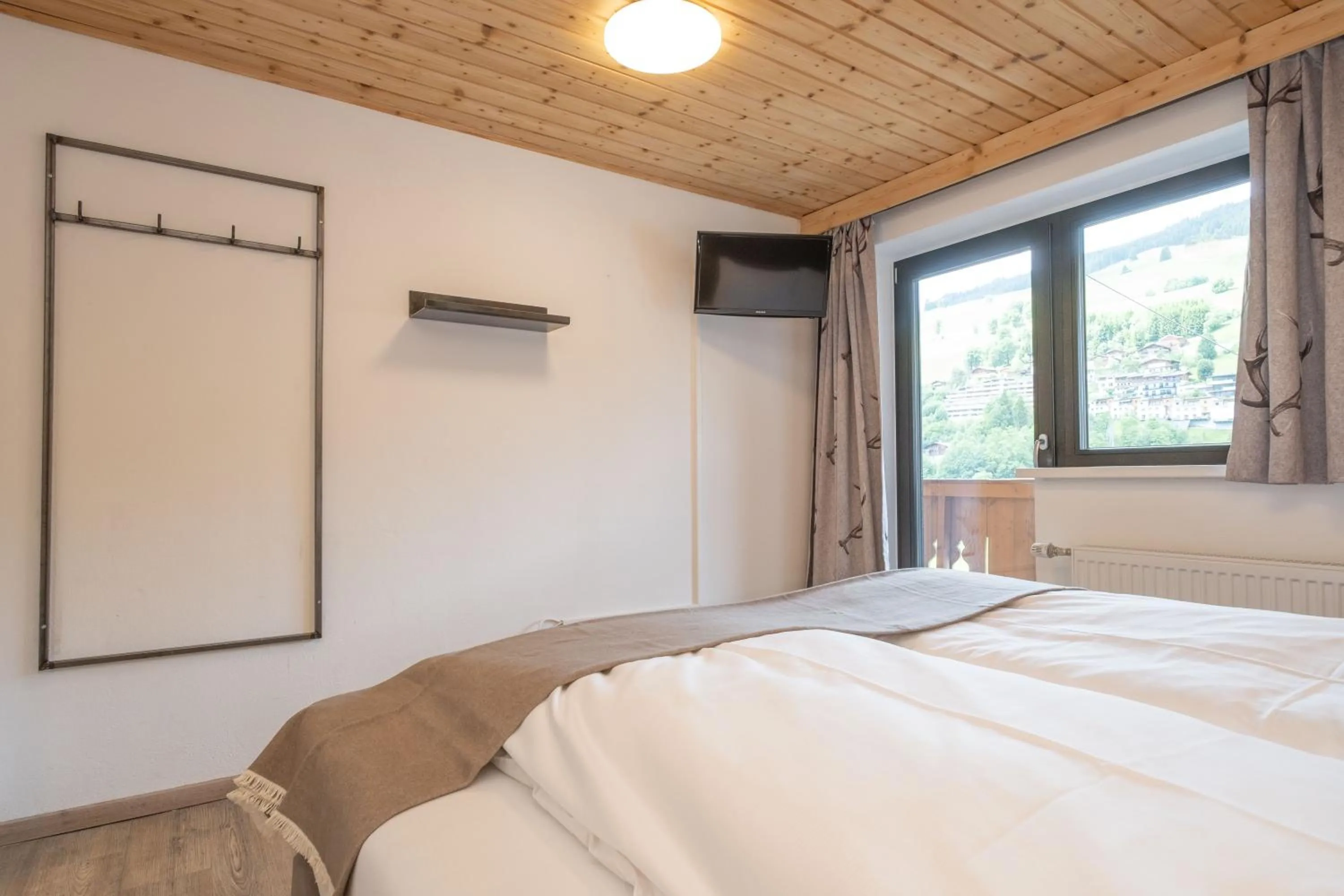 Bed in Hofers Herzstück