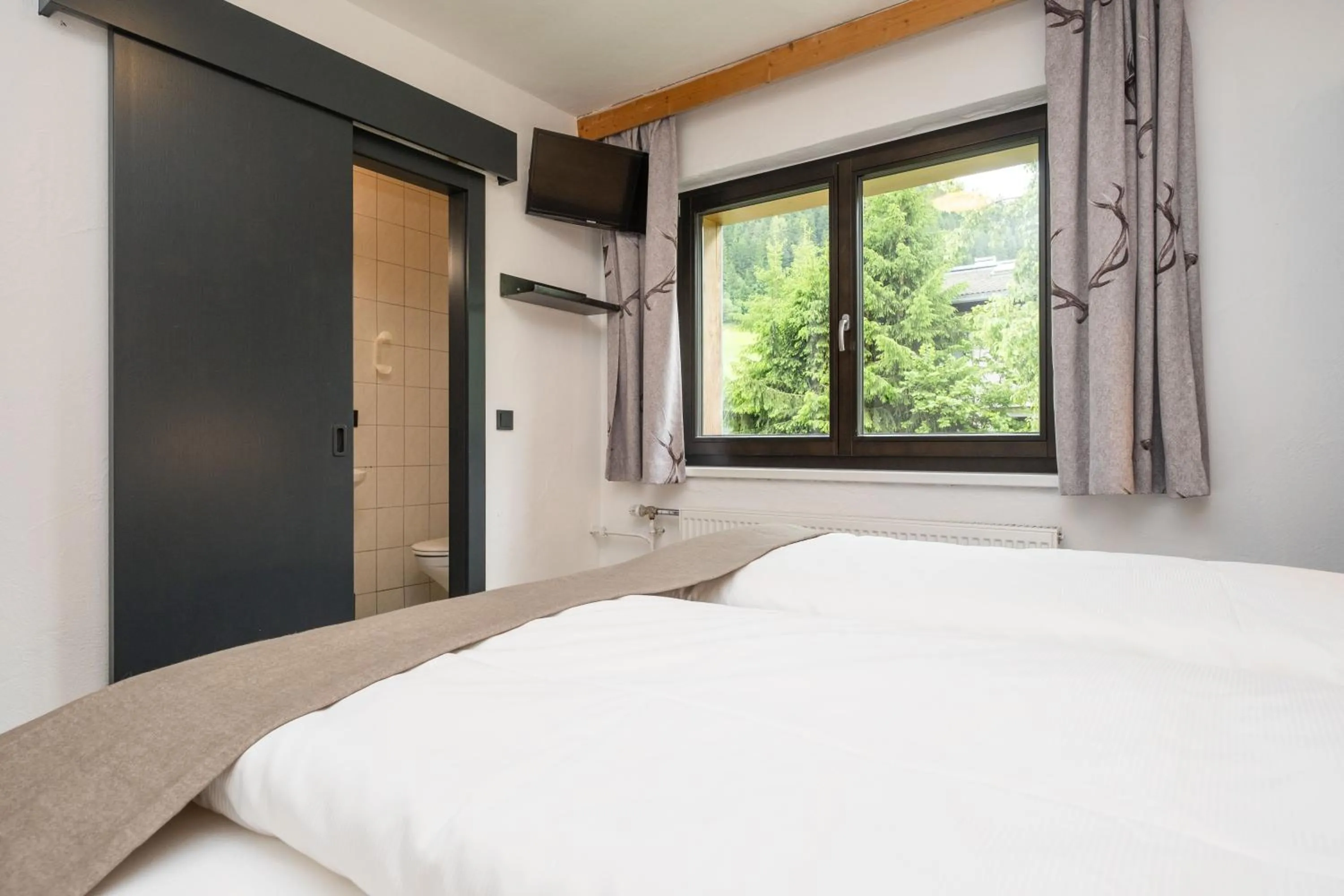 Bed in Hofers Herzstück