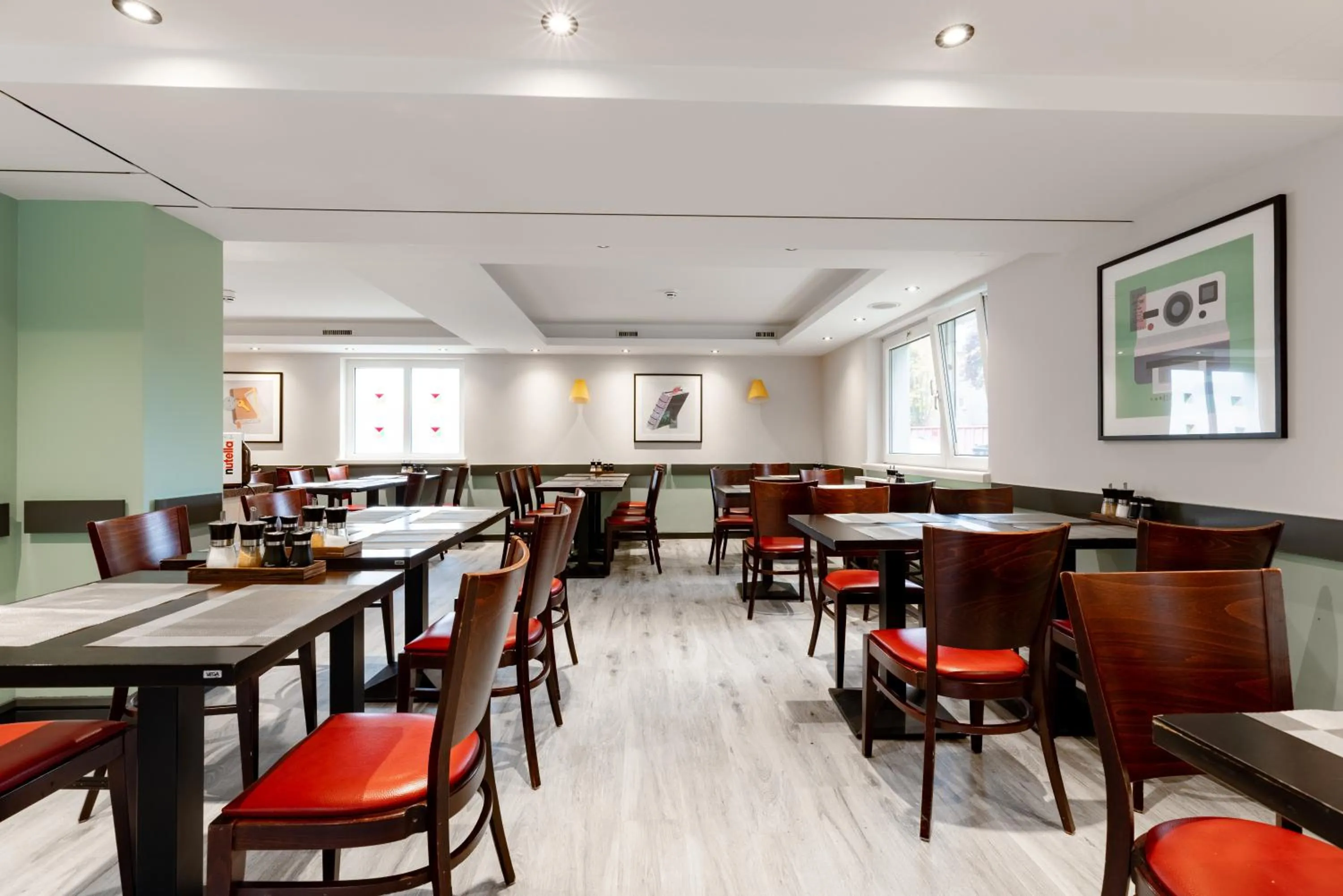 Seating area in Garner Hotel Bremen North by IHG