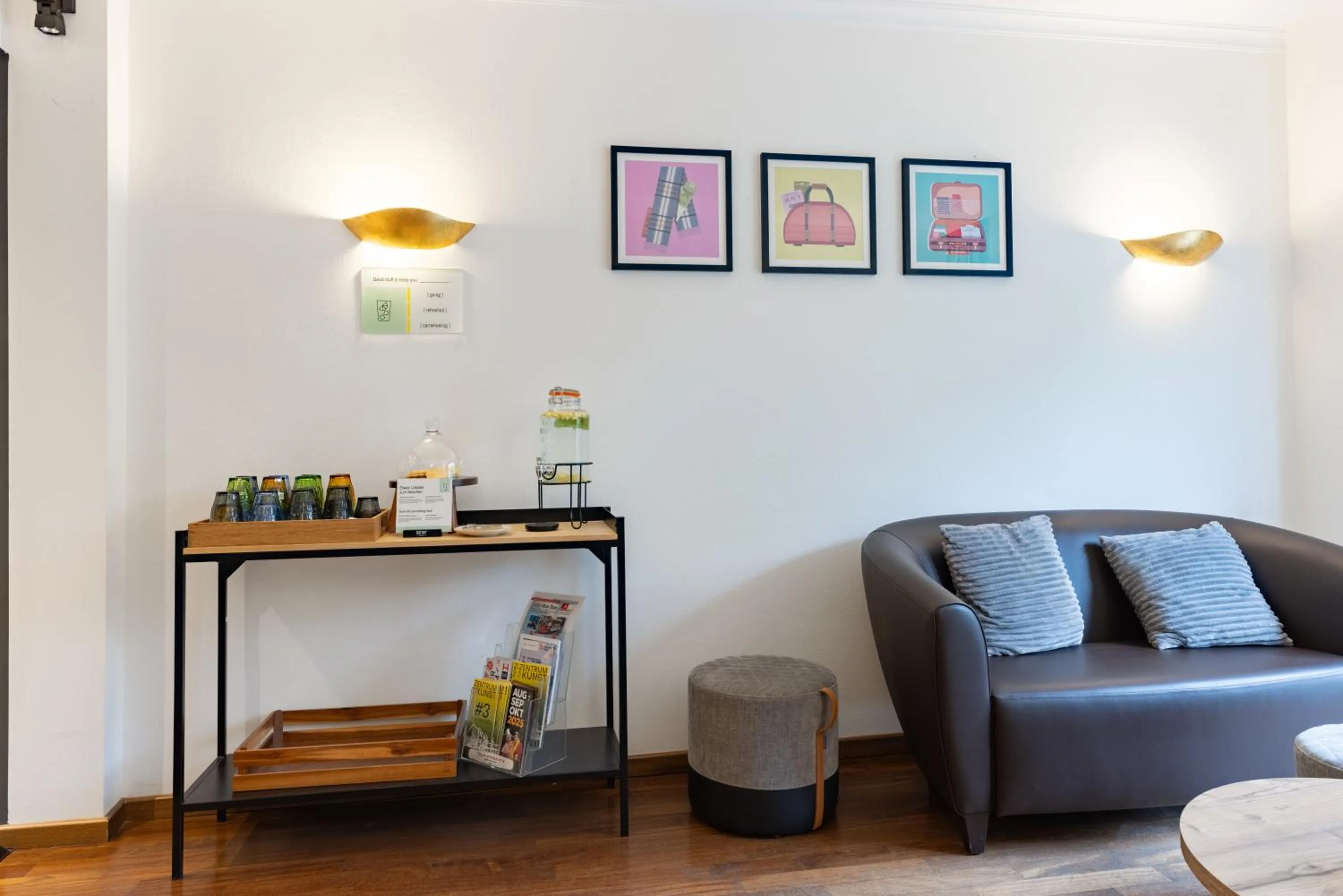 Lobby or reception in Garner Hotel Bremen North by IHG