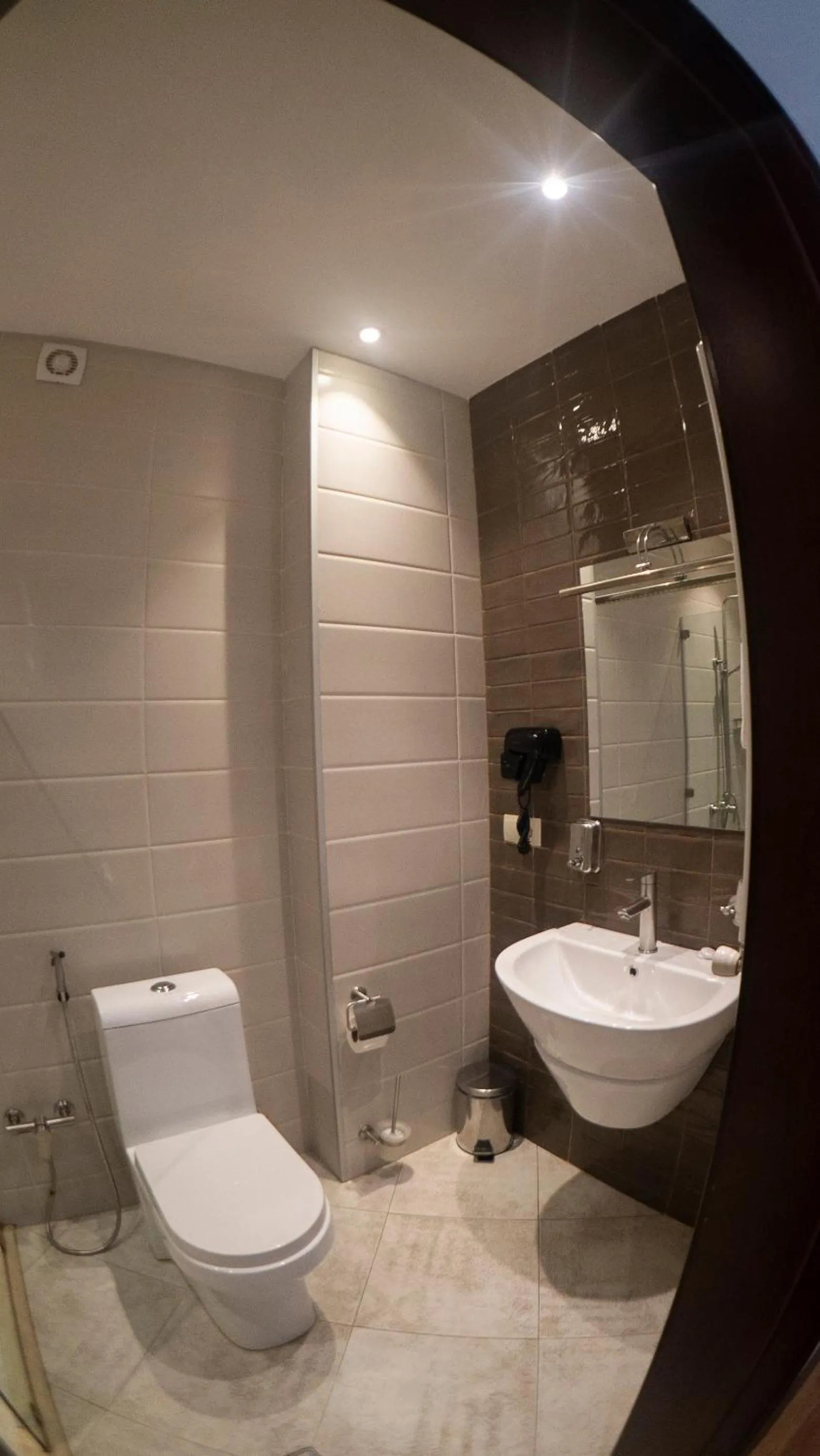 Shower in TM Apart Hotel