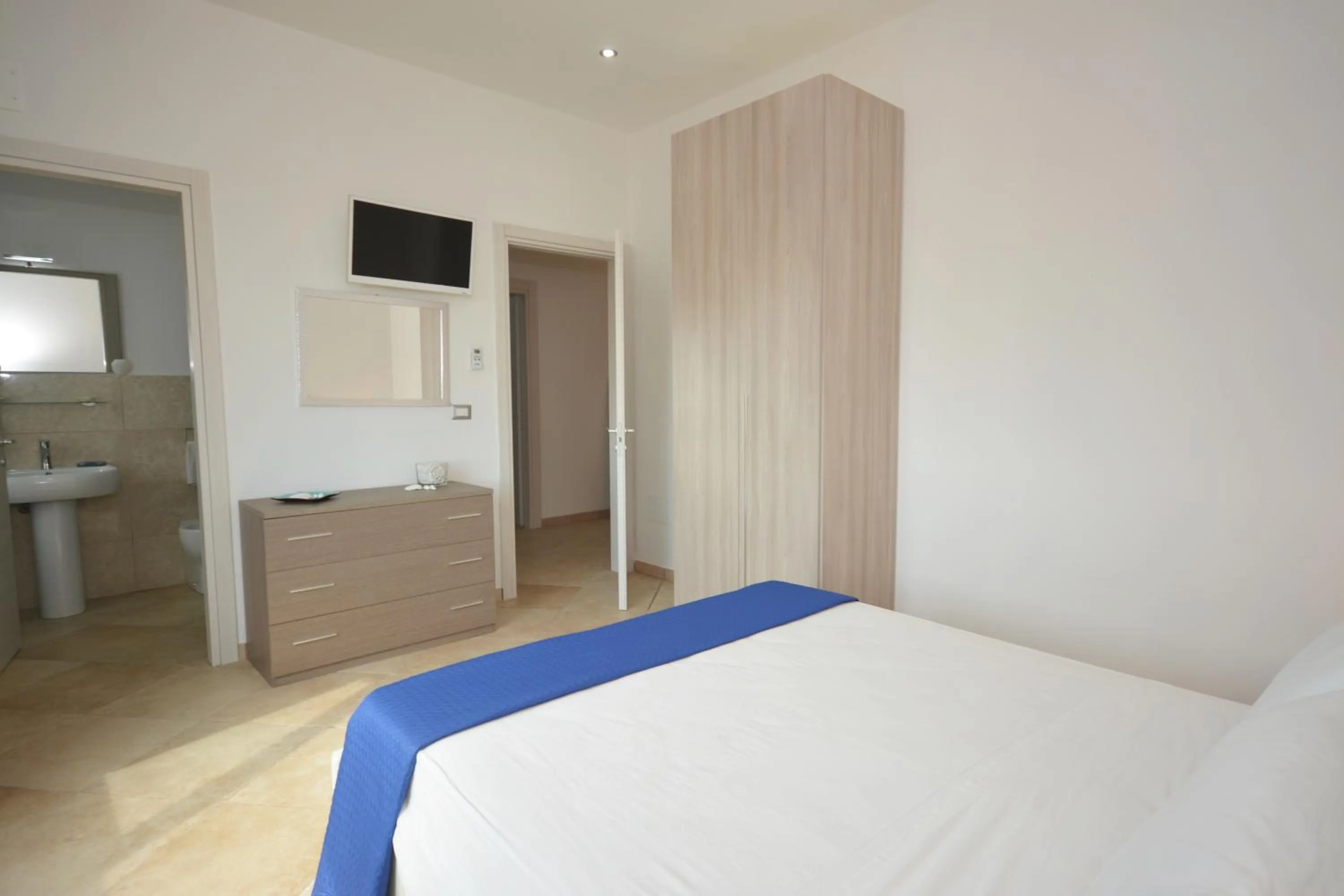 Photo of the whole room, Bed in da Rocco B&B