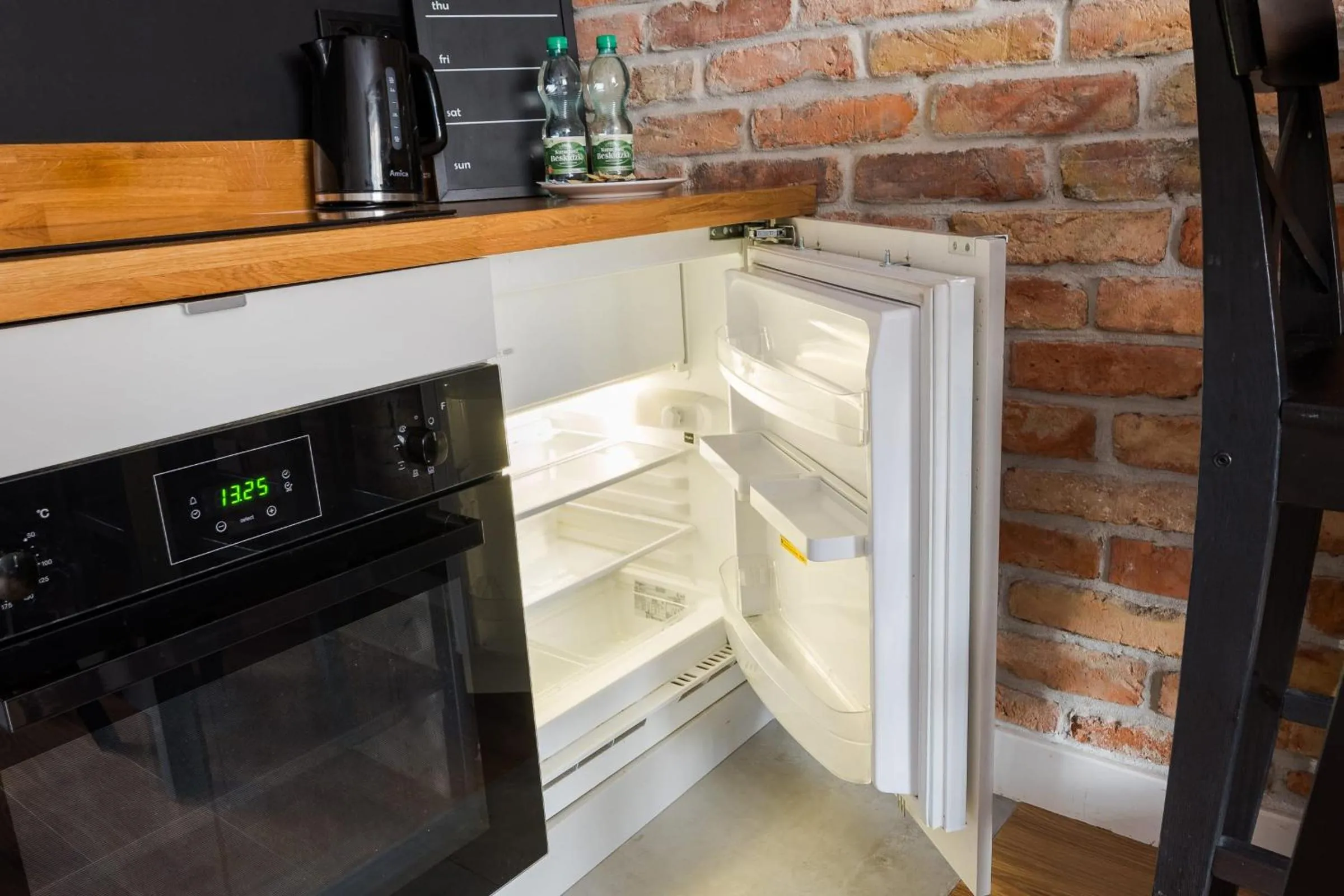 Kitchen or kitchenette in Stylish Cozy flat in Warsaw center