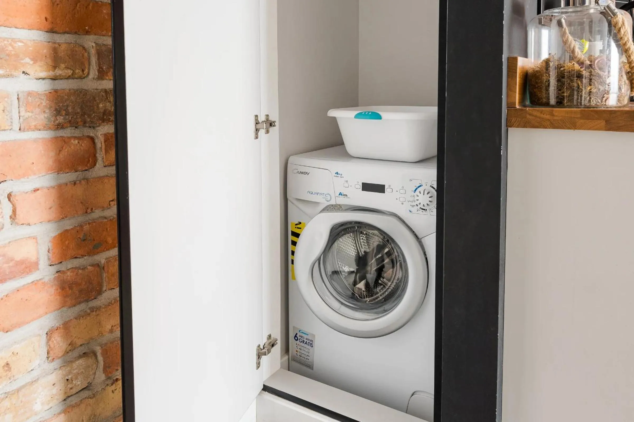 washing machine in Stylish Cozy flat in Warsaw center