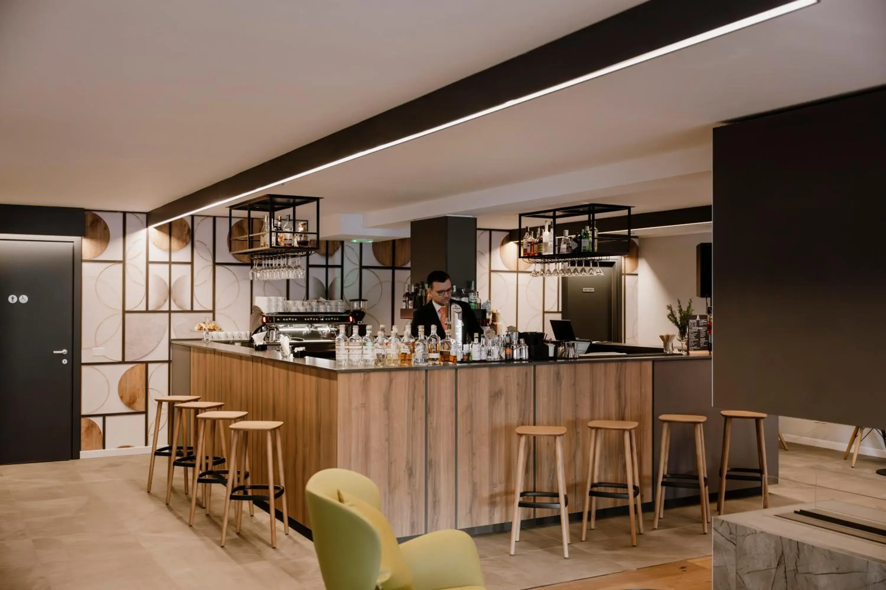 Lounge or bar in Armon Greenblu Hotel & Wellness Lounge or bar in Armon Greenblu Hotel & Wellness