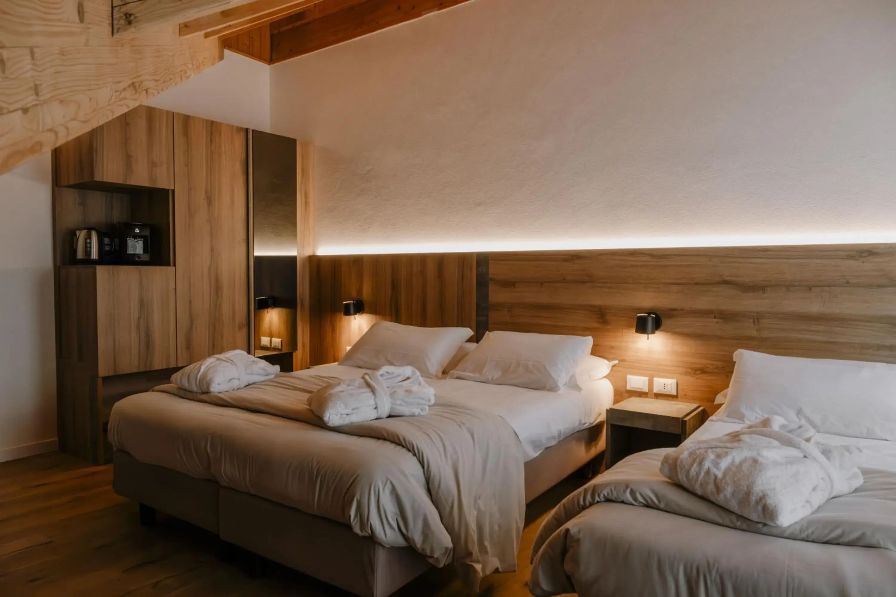 Premium Triple Room in Armon Greenblu Hotel & Wellness Premium Triple Room in Armon Greenblu Hotel & Wellness