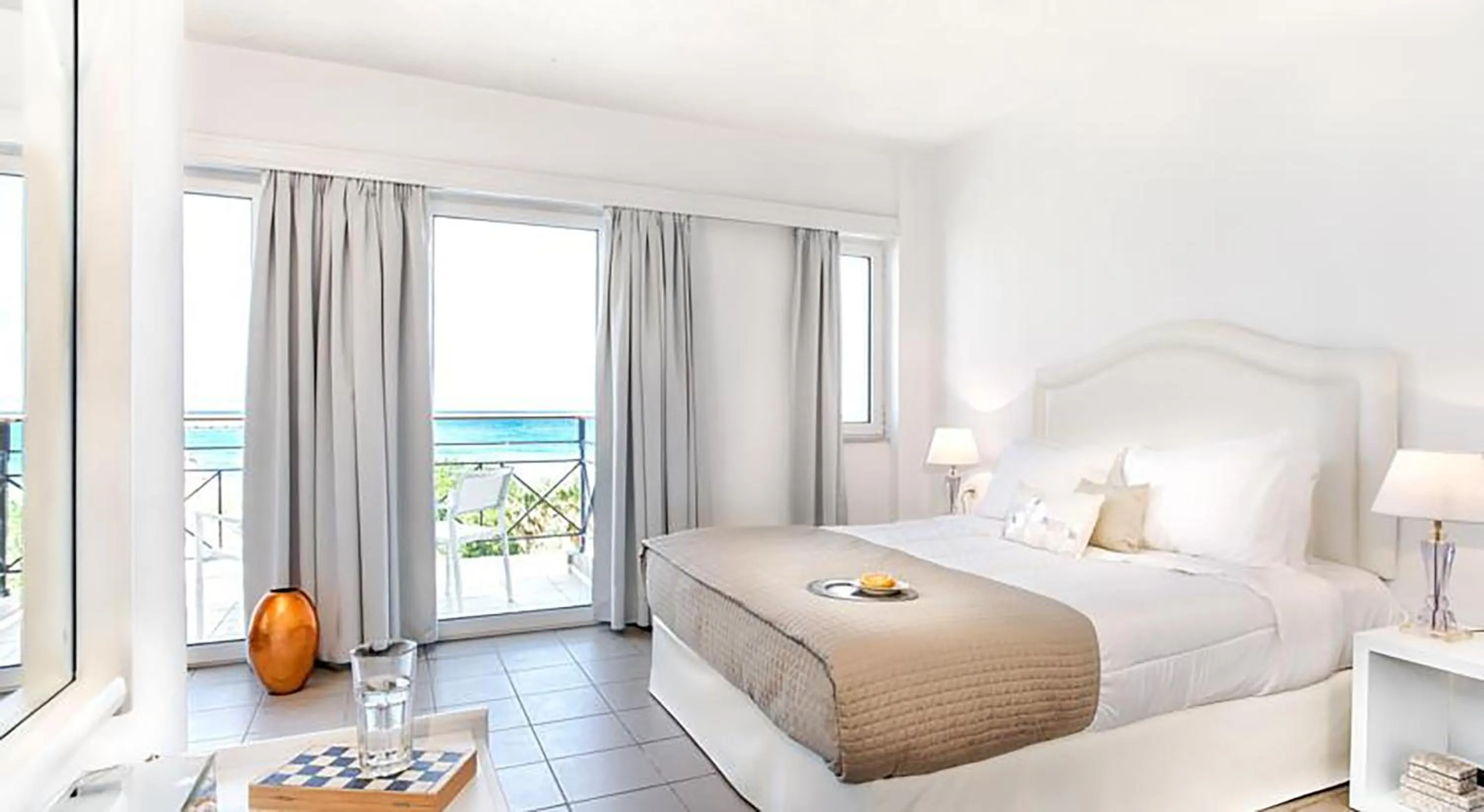 Bedroom in Aqua Marina