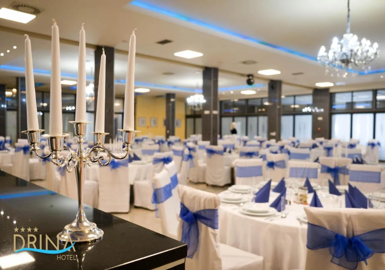 Restaurant/places to eat in Drina Hotel