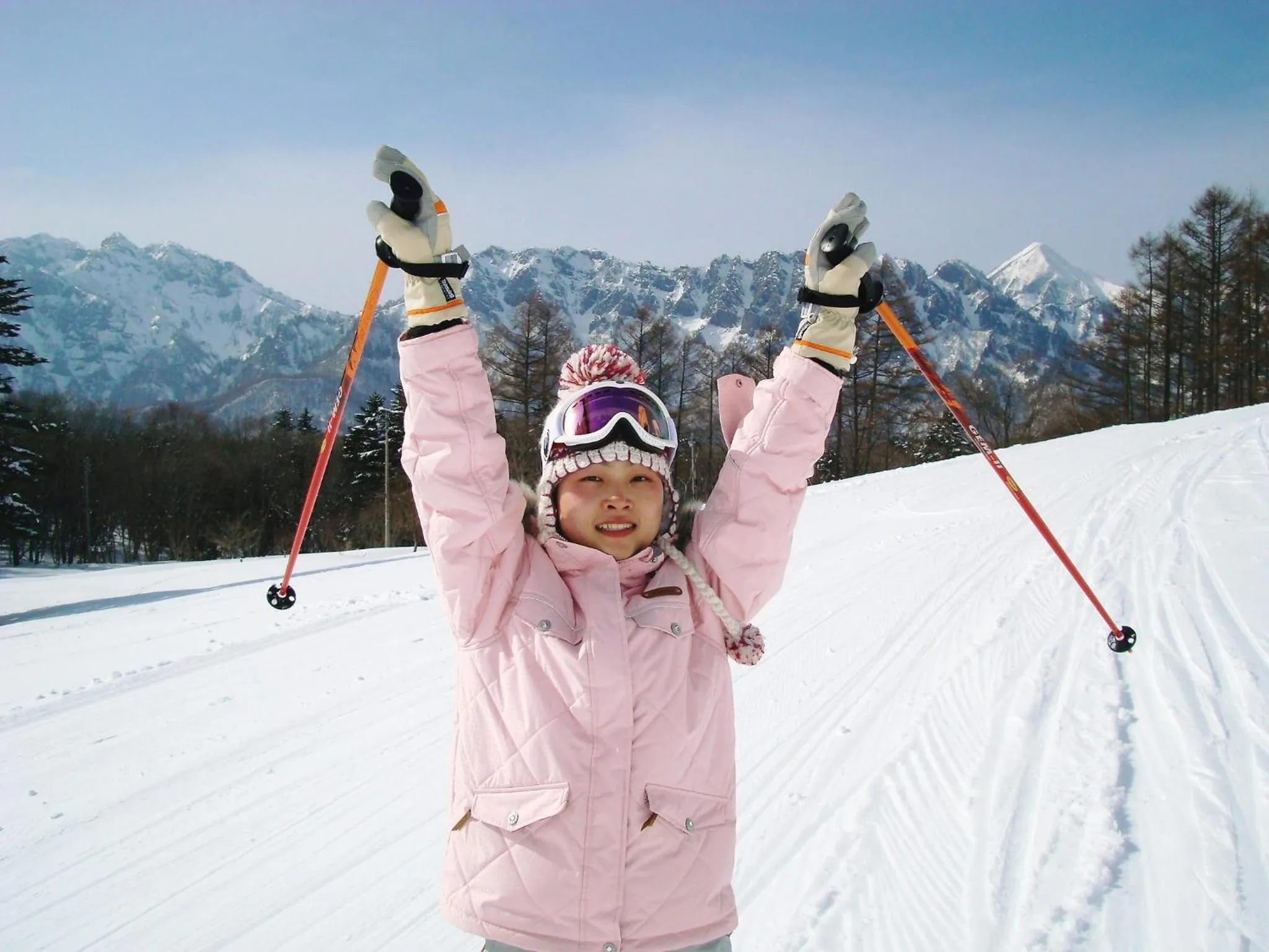 Skiing in Togakushi- Kogen Minshuku Rindo