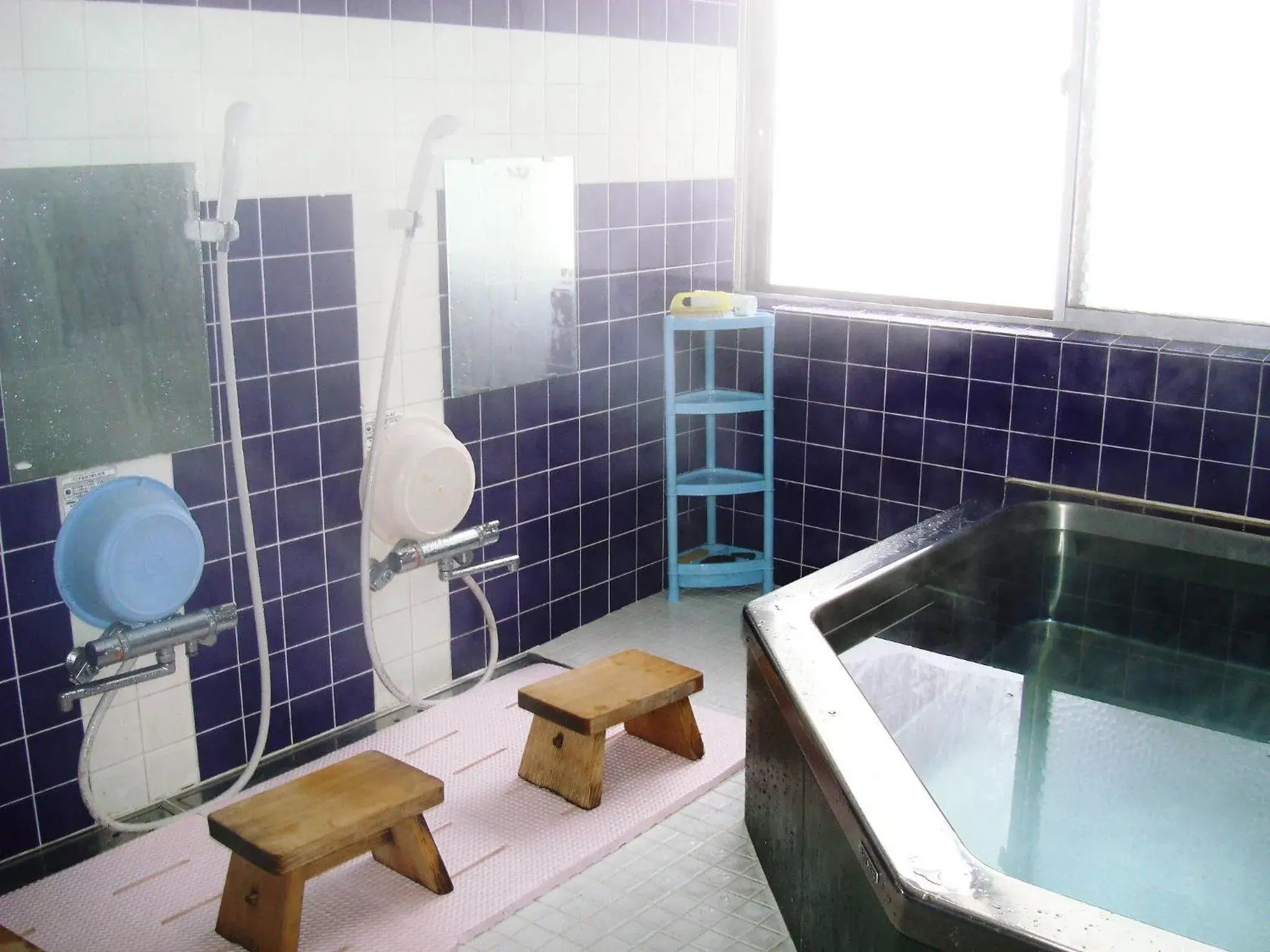 Bathroom in Togakushi- Kogen Minshuku Rindo Bathroom in Togakushi- Kogen Minshuku Rindo