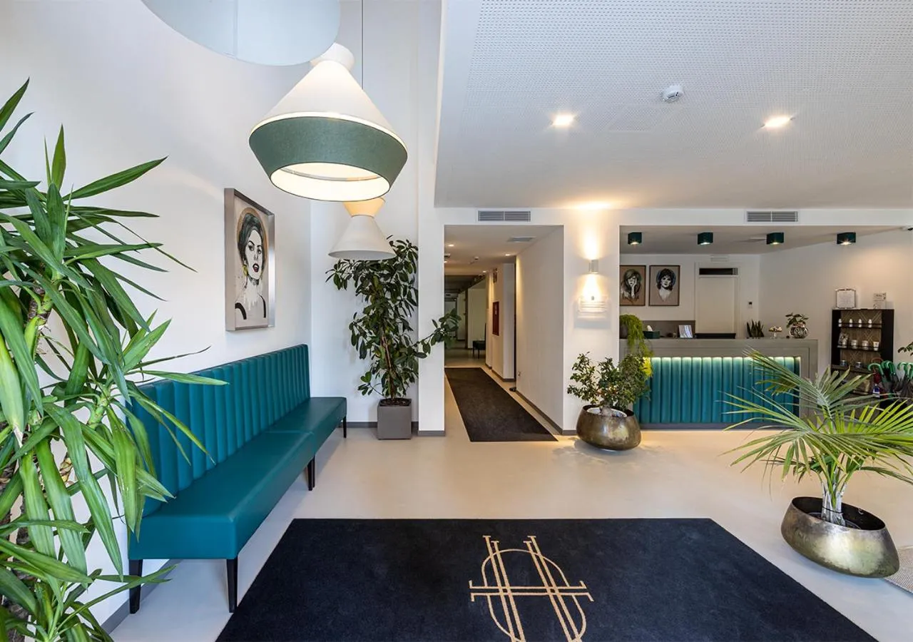 Lobby or reception in DIVA HOTEL LIGNANO - Adults Only