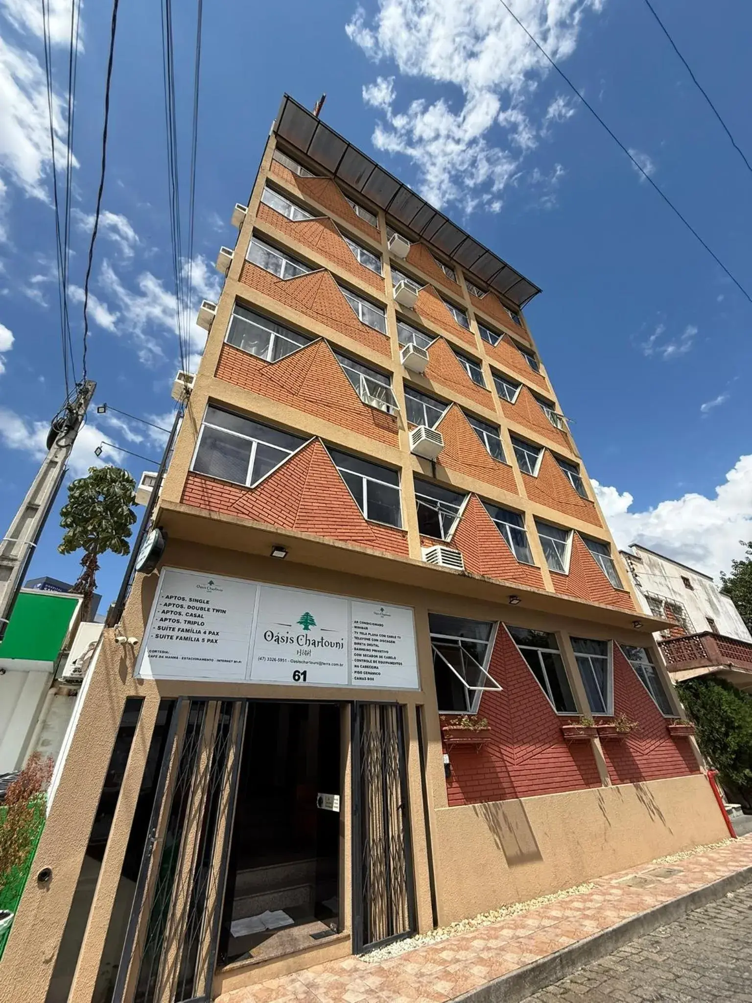 Property building in Oasis Chartouni Hotel Property building in Oasis Chartouni Hotel